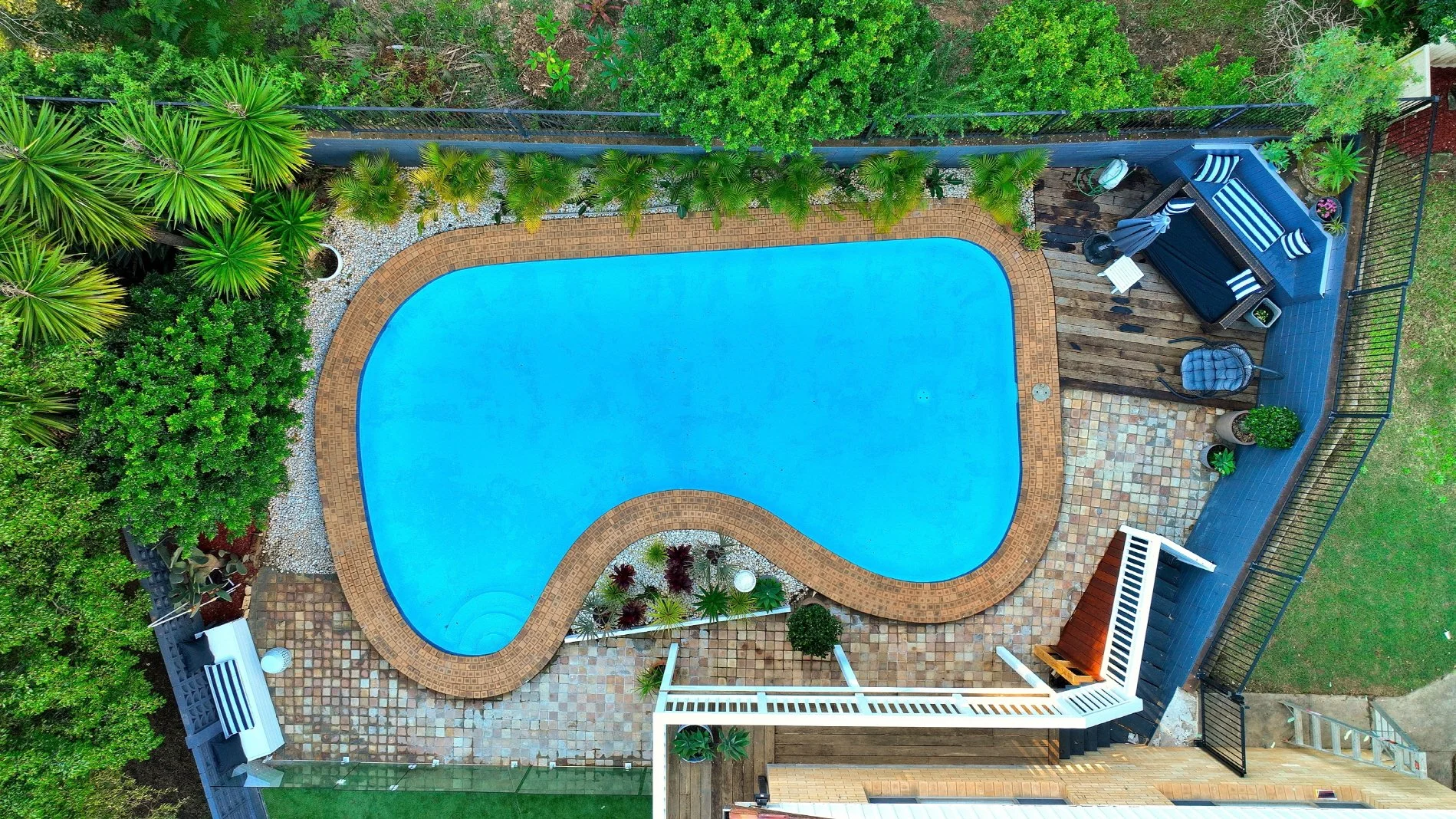 (WEB) 40 Boyd Ave, Lugarno (4).jpg