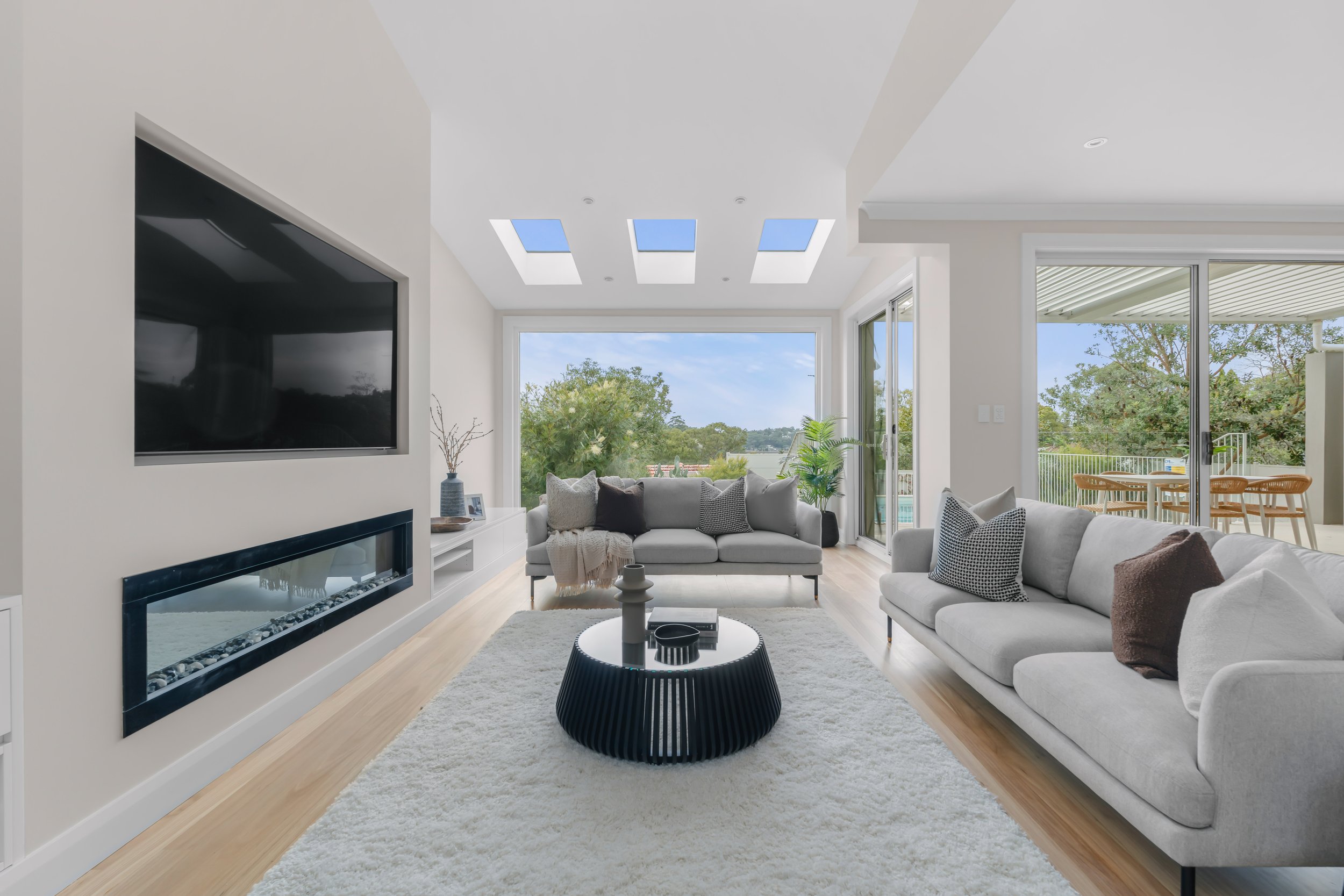 45 Baker st_Photo 4.jpg