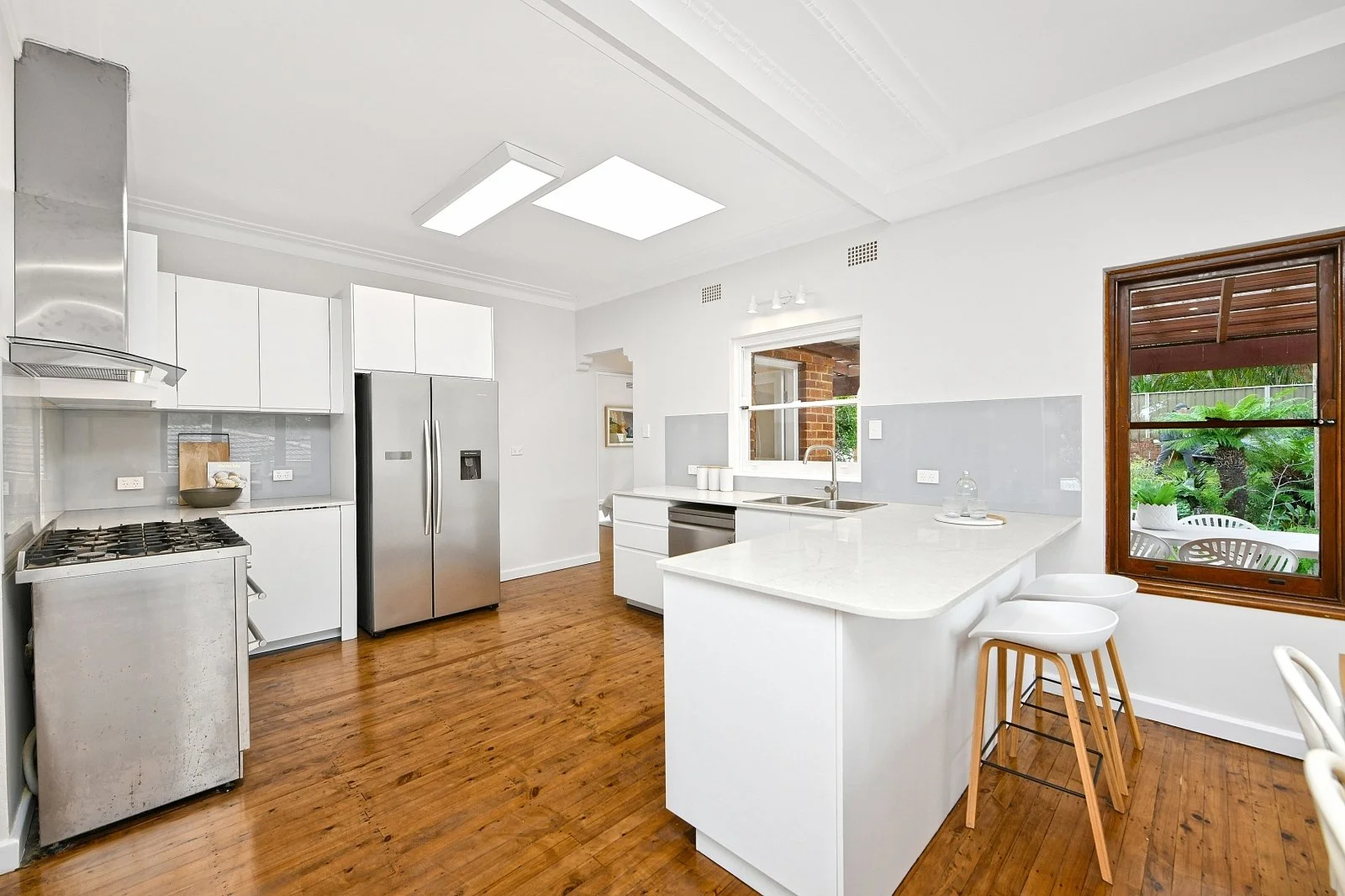(WEB) 14 Macken Cres, Oatley (9).jpg