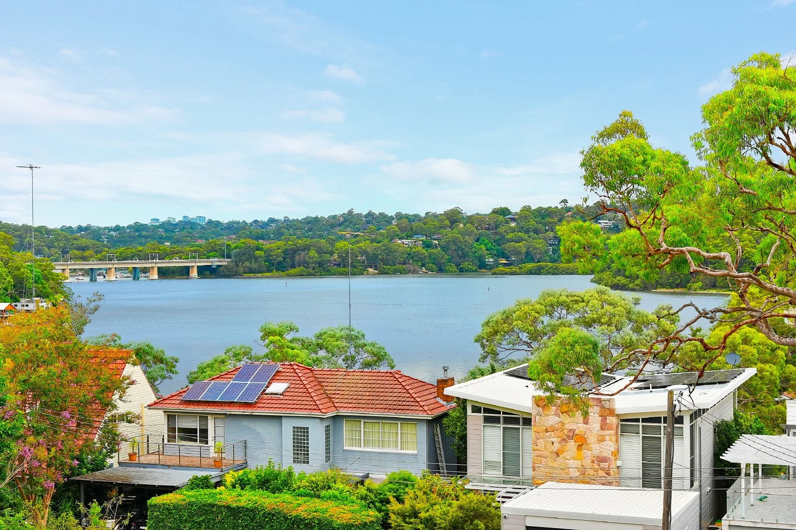 (WEB) 74 Lansdowne Parade, Oatley (6).jpg