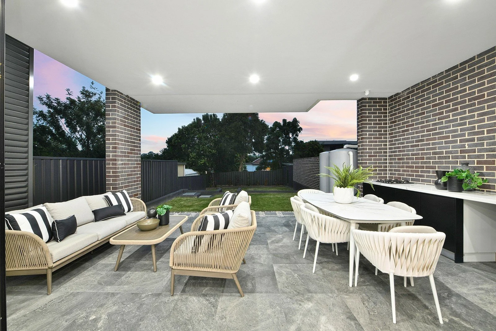 (WEB) 7 Blackshaw Ave, Mortdale (23).jpg