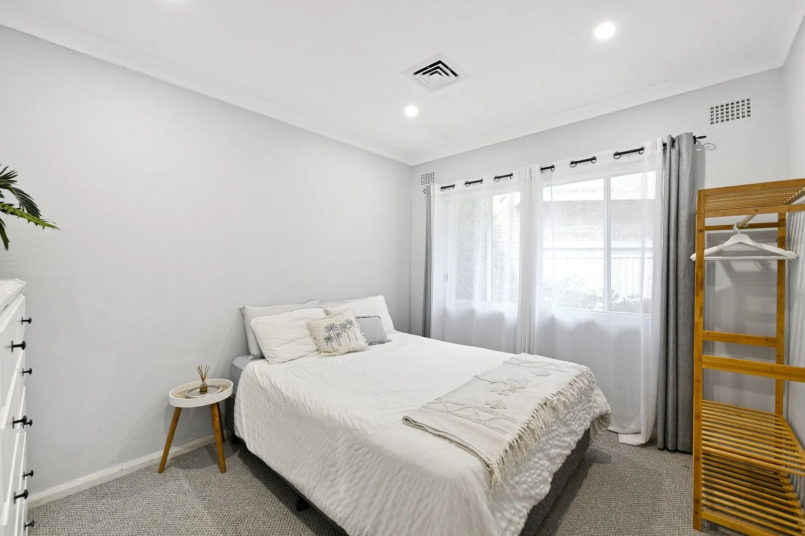 (WEB) 40 Boyd Ave, Lugarno (12).jpg