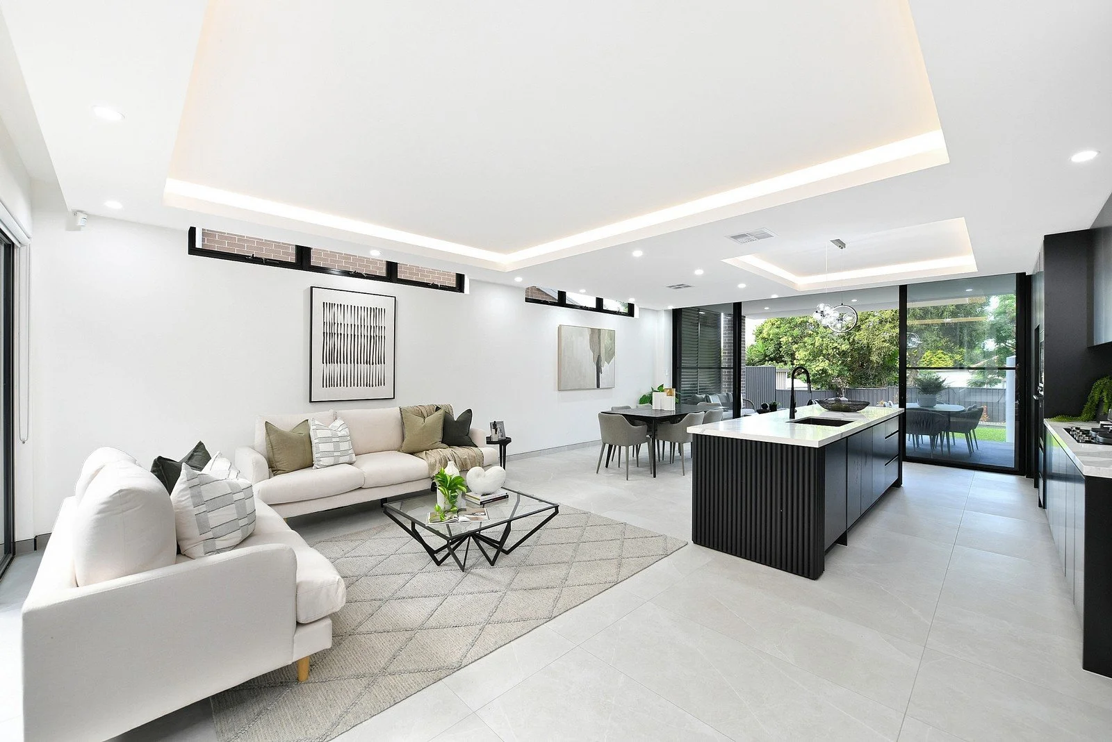 (WEB) 7 Blackshaw Ave, Mortdale (4).jpg