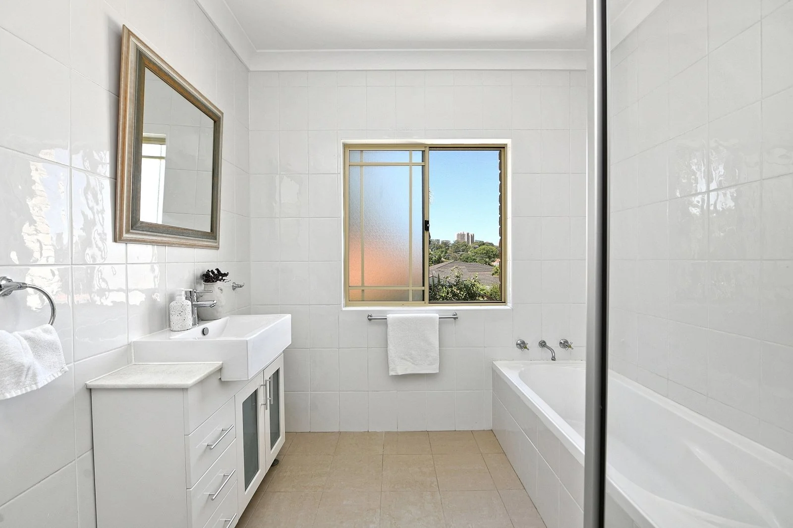 (WEB) 3a_79 Hillcrest Avenue, Hurstville (7).jpg