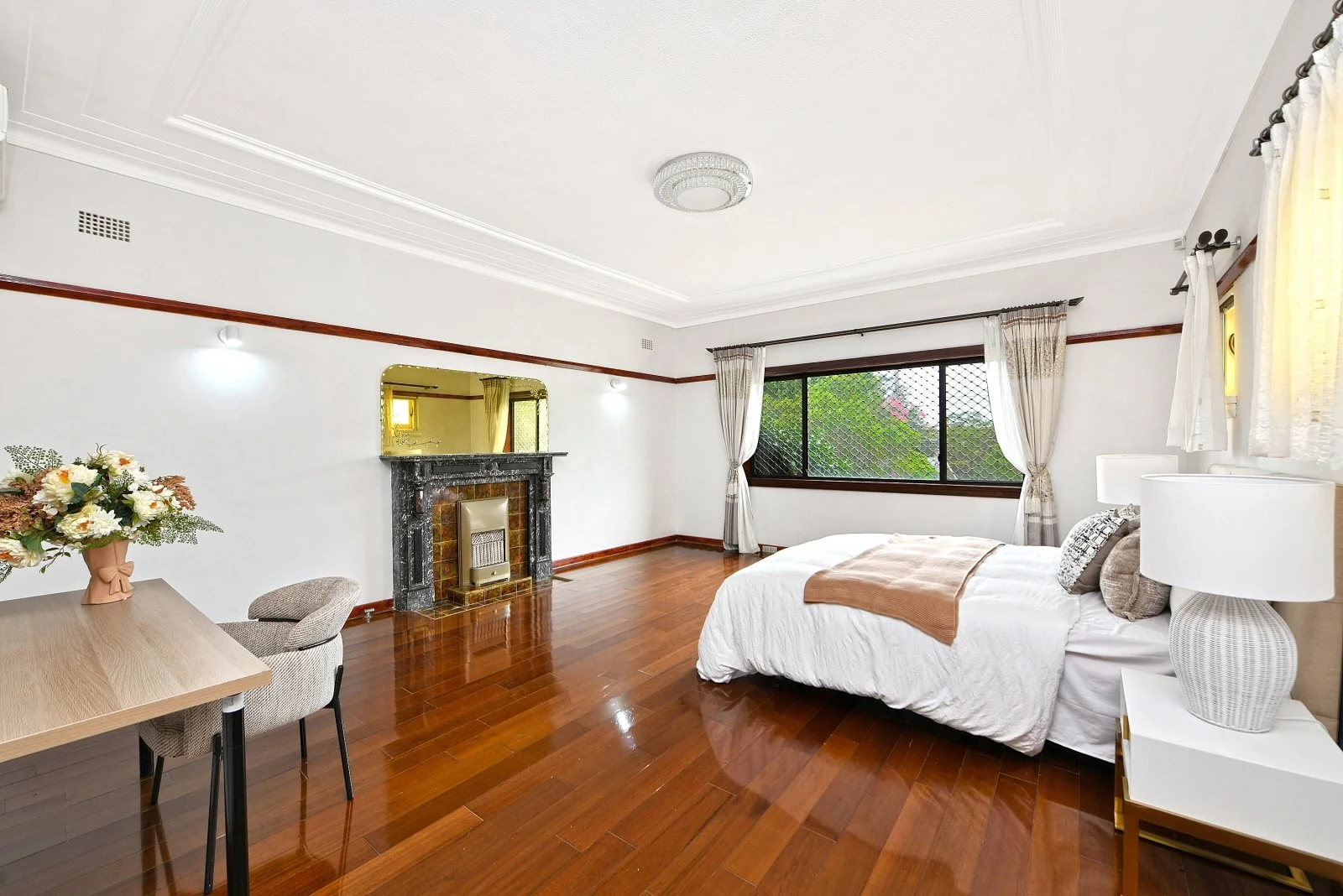 (WEB) 8A Neirbo Avenue, Hurstville (10).jpg