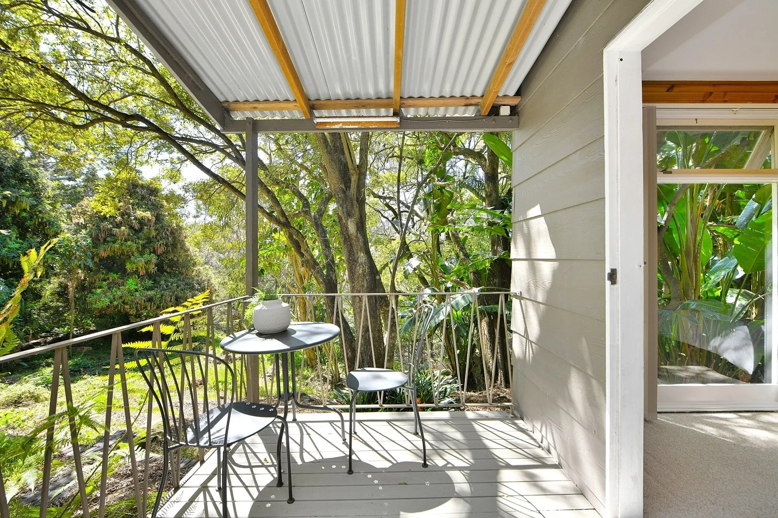 (WEB) 18 Lansdowne Parade, Oatley (21).jpg