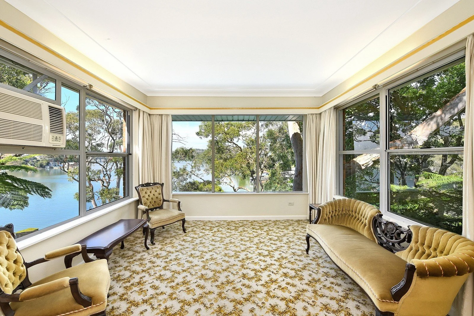 (WEB) 21 Raymond St, Oatley  (8).jpg