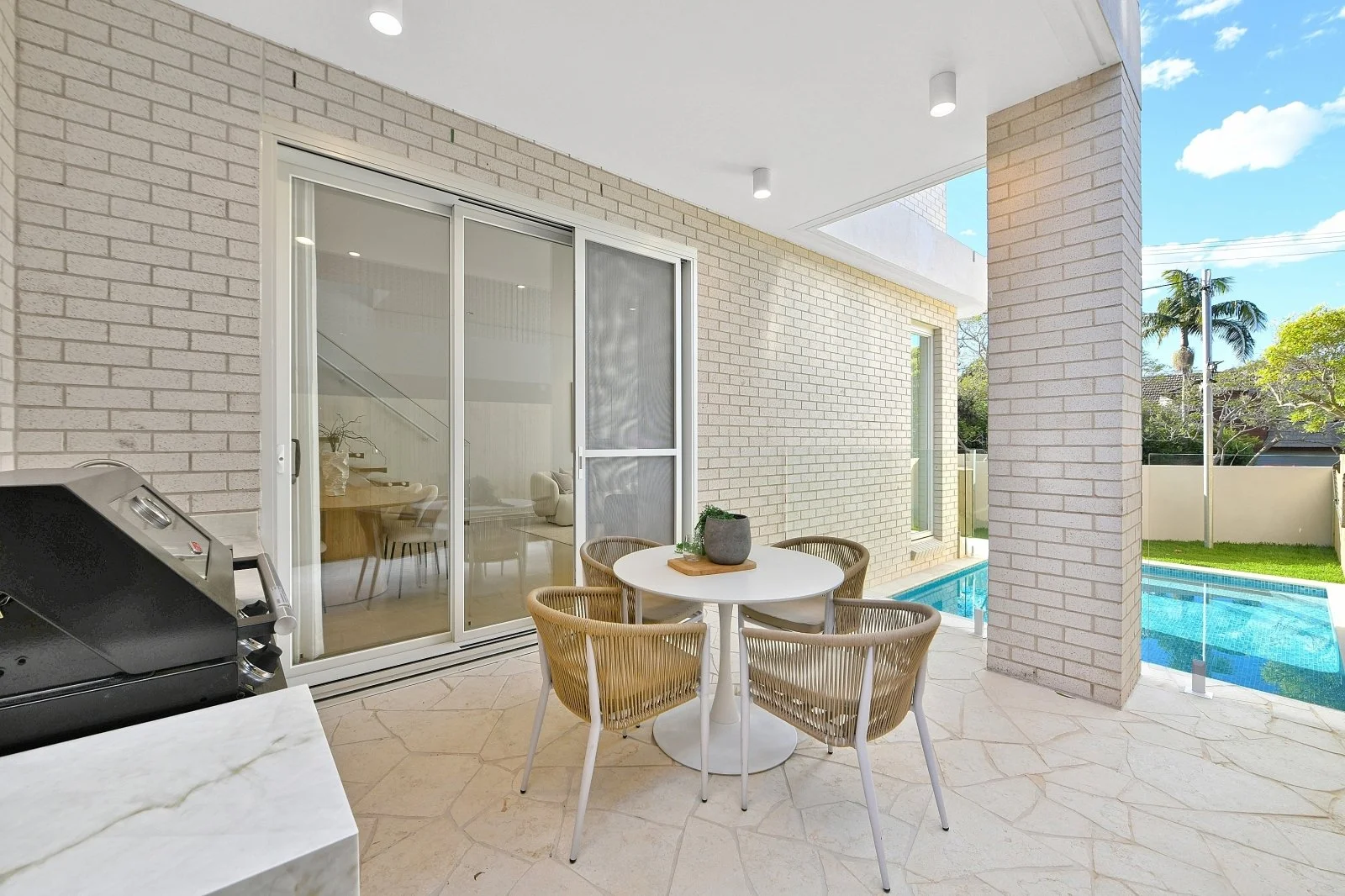 (WEB) 14 Renown Ave, Oatley (4).jpg