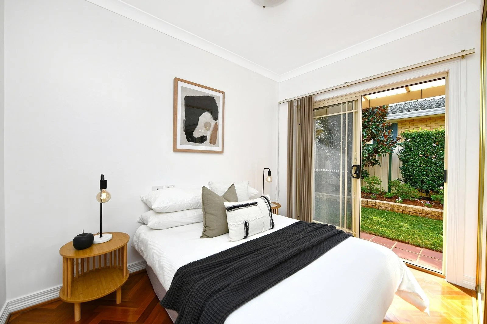 (WEB) 1_51 Ogilvy St, Peakhurst  (6).jpg