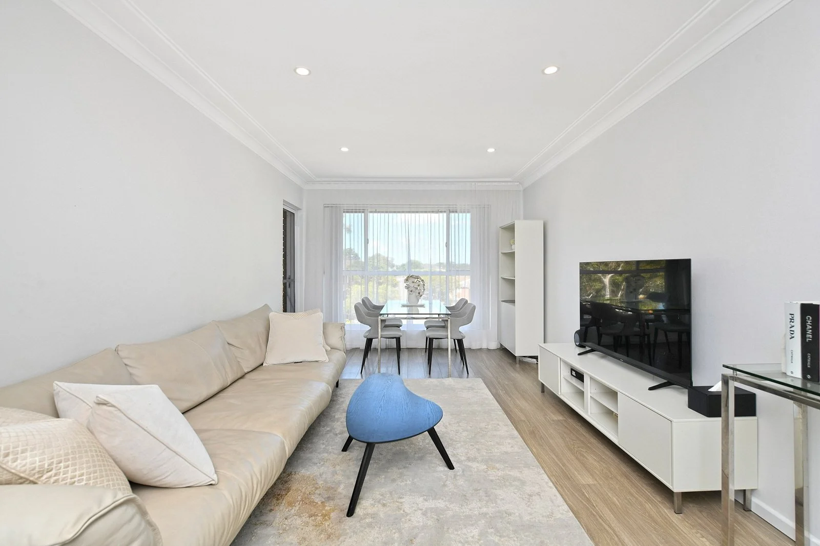 (WEB) 6_31 Wonoona Parade E, Oatley (2).jpg