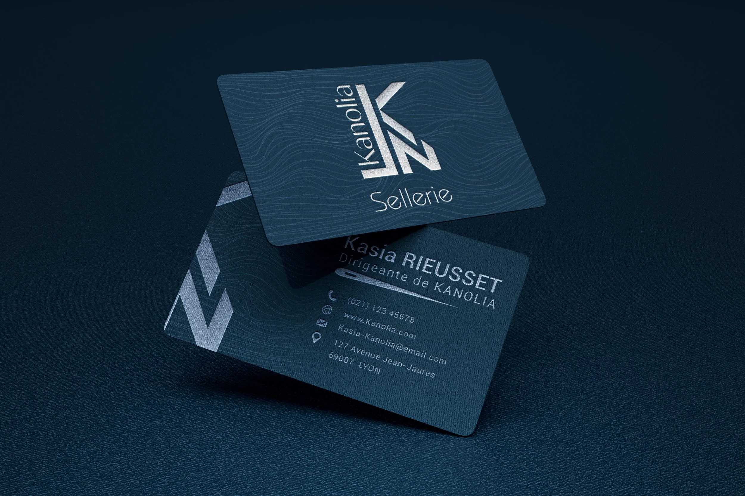 Elegant-business-card-logo-mockup.jpg