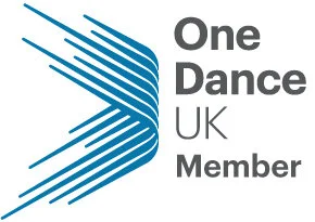 Official One Dance UK badge verifying Sarah Pritchard as a Registered Healthcare Practitioner, linking directly to the official dance medicine and science directory profile