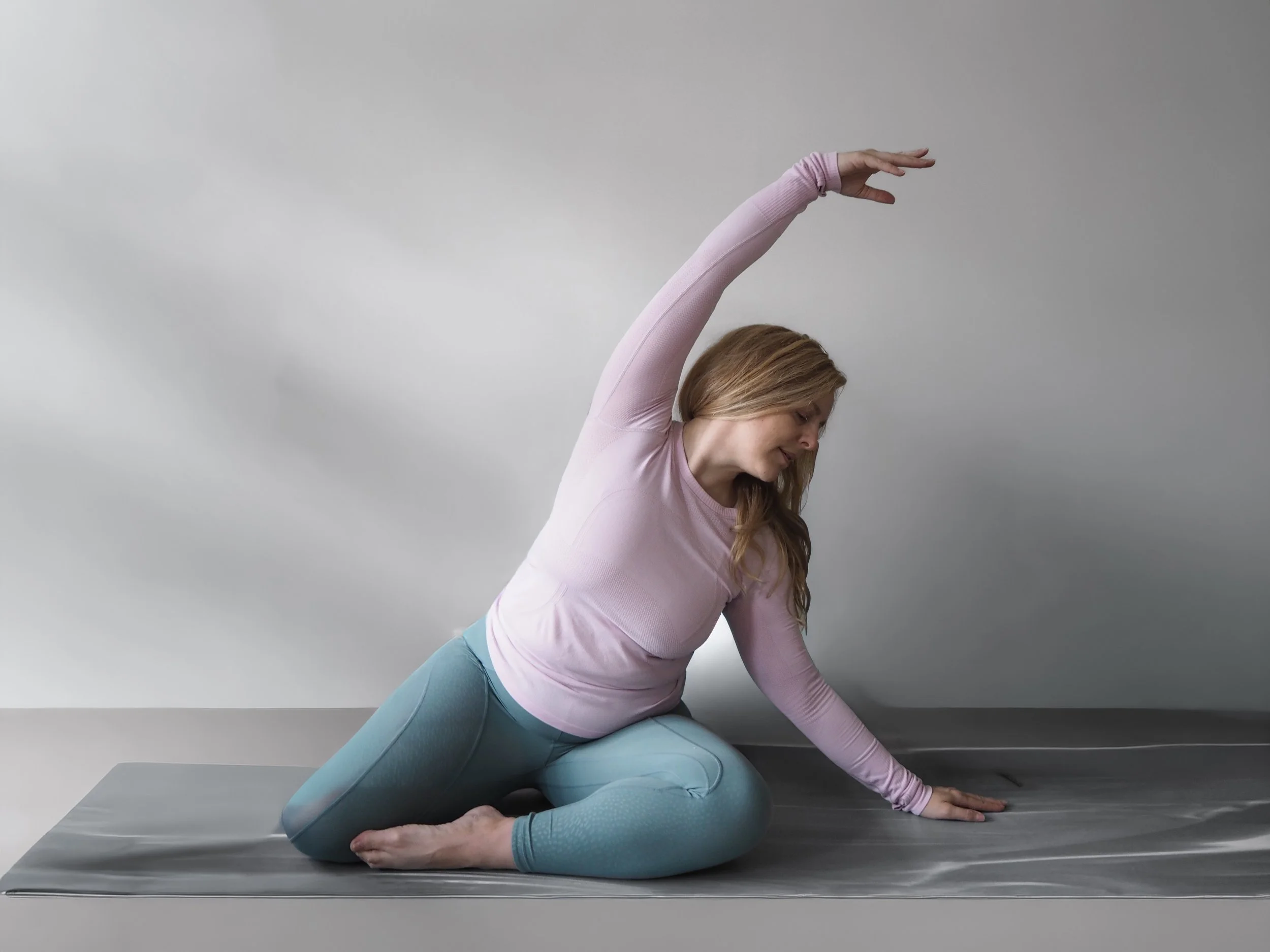 Experience an evolution in movement. Sarah Pritchard’s semi-private Somatic Pilates classes merge Level 4 Franklin Method® precision with Polyvagal safety to transform your physical intelligence.