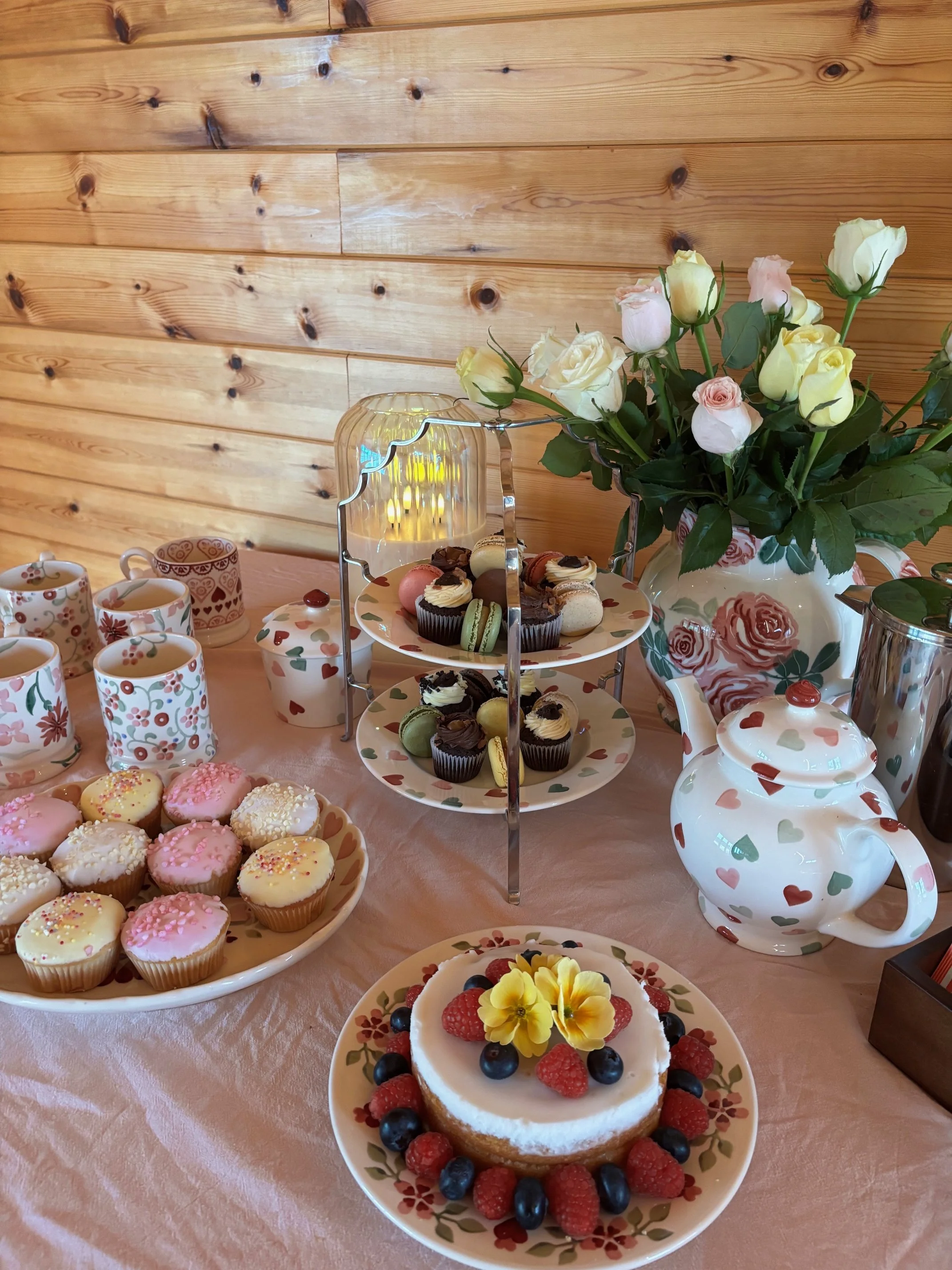A high-quality, afternoon tea at Sarah Pritchard's somatic retreat in Shrewsbury. Featuring cakes, fresh berries, and Emma Bridgewater pottery, a premium, nourishing experience for midlife women seeking nervous system regulation