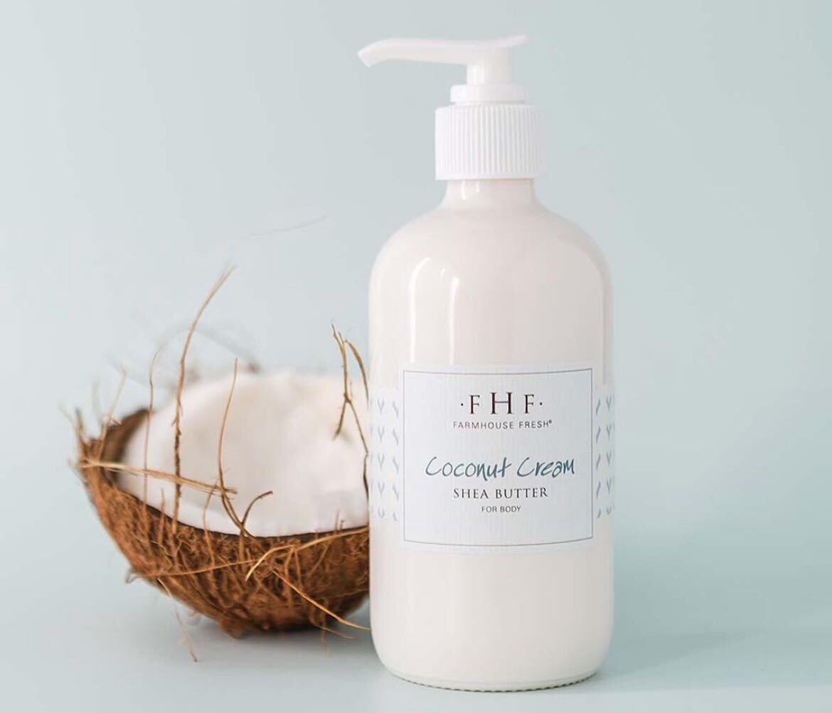 📦 PREORDER ALERT📦 
Bottle-size coconut cream lotion from Farmhouse Fresh coming soon! Join the list before this scent flies off our shelves! 🥥🌴💜🤩
.
#shoplavenderpatch #preorder #farmhousefresh #farmhousefreshskincare #shoppingaddict #smallbusin