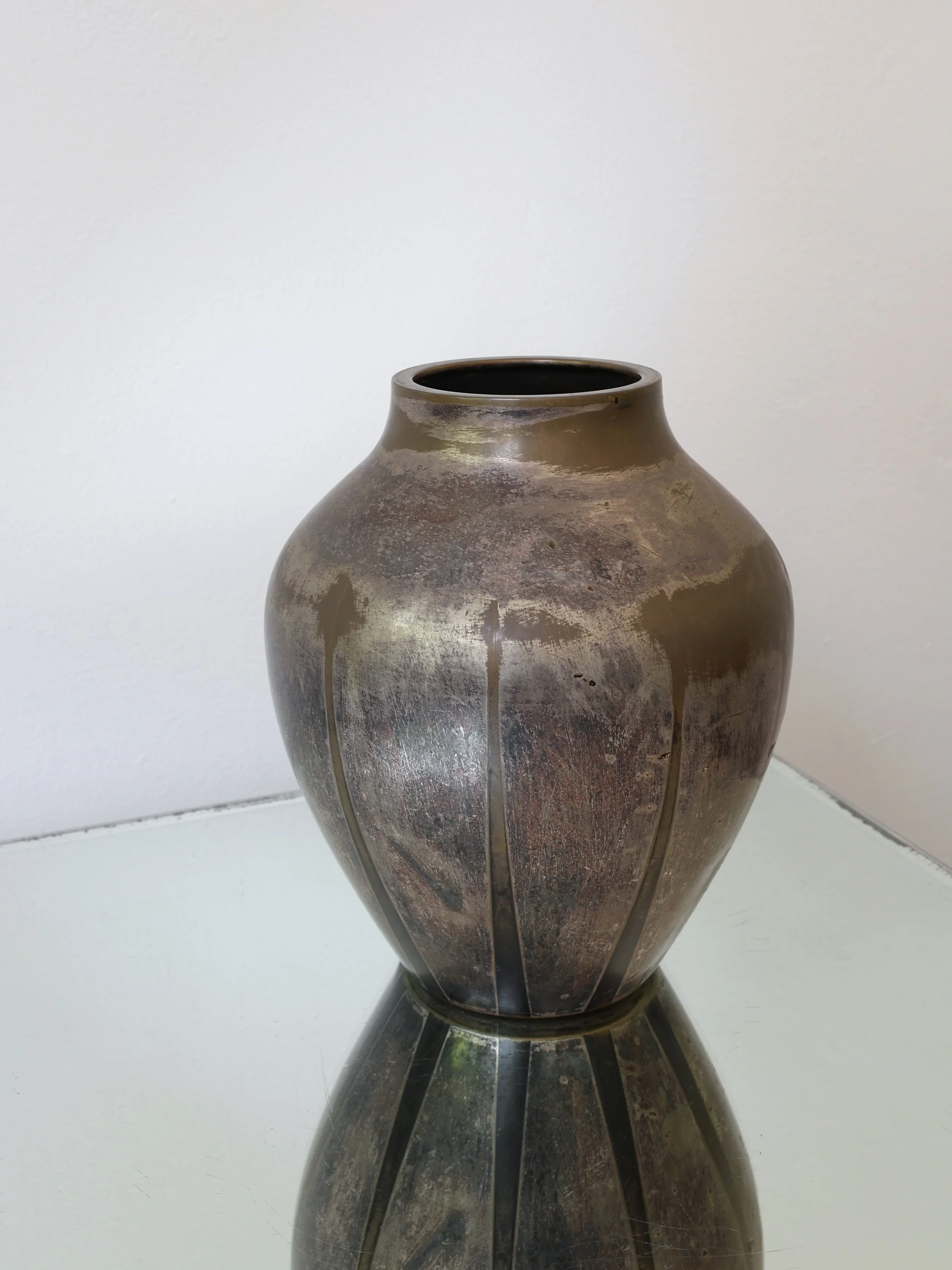 Dinanderie Vase
