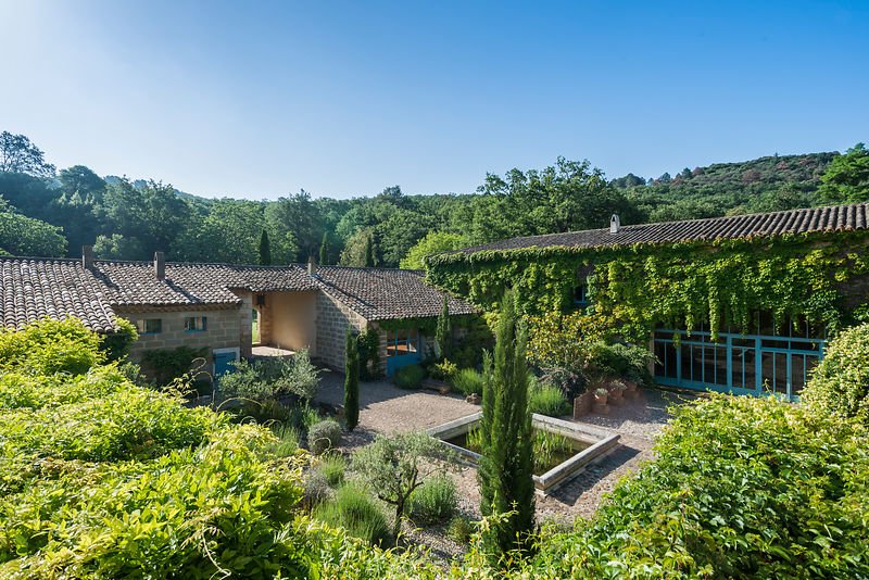 Mas des Oules_vue patio 2.jpg