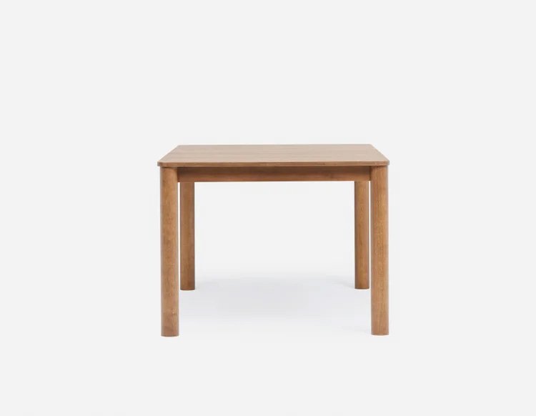 04-38.55.25.97_ExtendableDiningTable_Nado copy.jpg