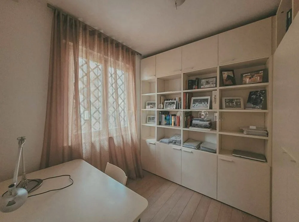 PHOTO-2024-11-06-19-05-45 5.jpg