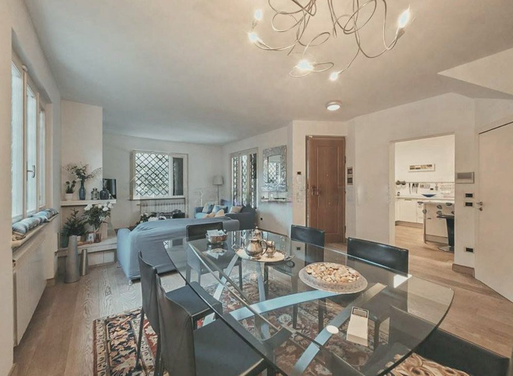 PHOTO-2024-11-06-19-05-46 3.jpg