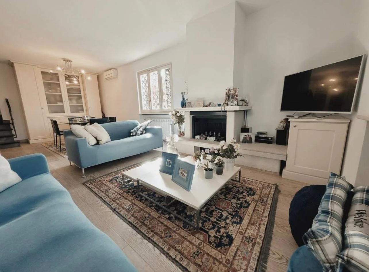 PHOTO-2024-11-06-19-05-46 6.JPG