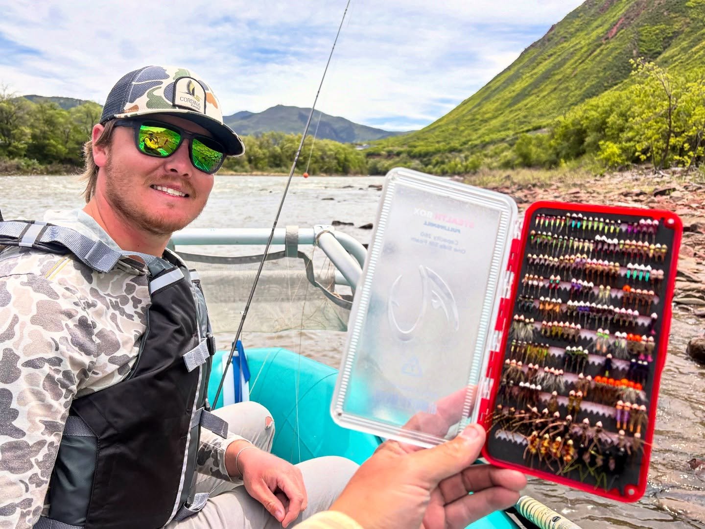 Always good to have choices&hellip;Hit up @trionthefly if you need some new choices or a refill 👍👌😃 🎣 #cwsff #coloradowestslopeflyfishing #nature #smile #travel #flyfishing #fishing #trout #browntrout #fish #rainbowtrout #beautiful #bassfishing #
