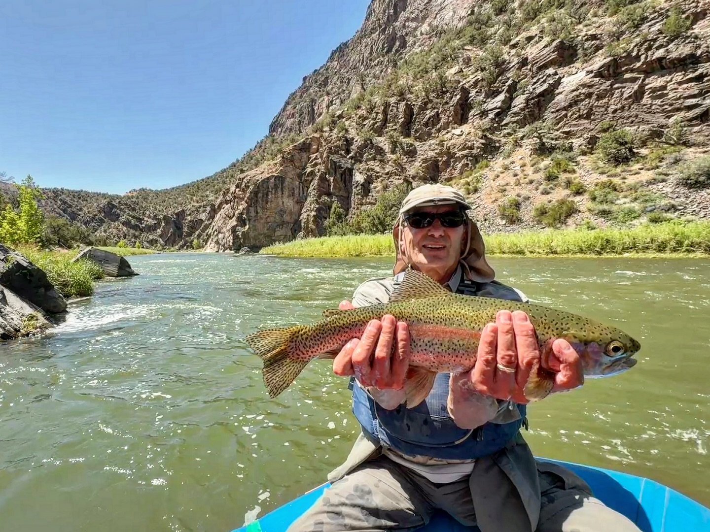 The Gorge and some fun times on the water 💦 as always&hellip; #cwsff 🎣 🐞 #coloradowestslopeflyfishing #nature #smile #travel #flyfishing #fishing #trout #browntrout #fish #rainbowtrout #beautiful #bassfishing #happy 😃#coloradoflyfishing #fun #col