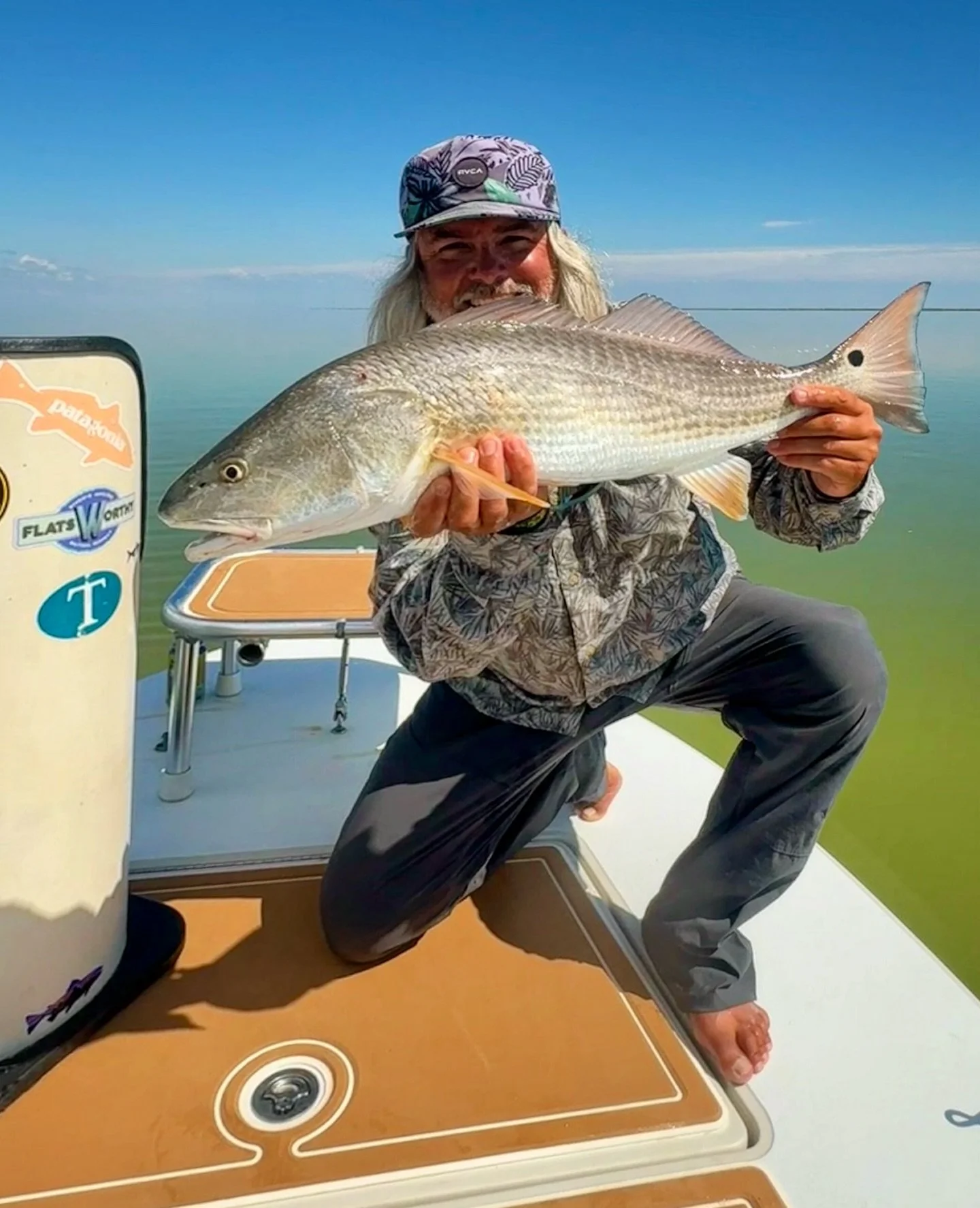 Always fun on the fly π€© #cwsff π π¦ π π£ #coloradowestslopeflyfishing #nature #smile #travel #flyfishing #fishing #trout #browntrout #fish #rainbowtrout #beautiful #bassfishing #happy #coloradoflyfishing #fun #colorado #flyfishcolorado #catchandre