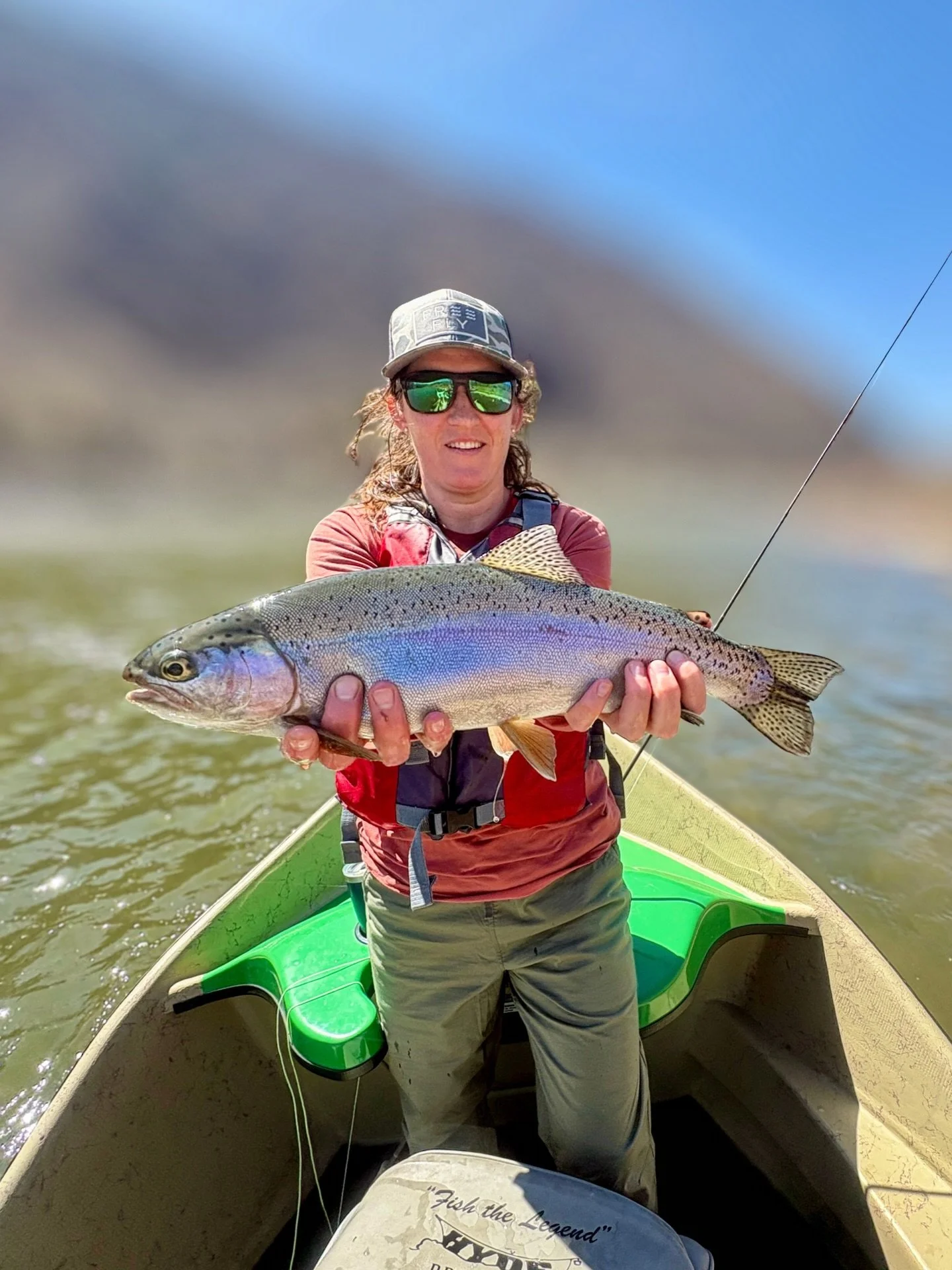 @canuck_in_colorado had one of those special dayz&rsquo; 😀 with some great hook 🪝 ups on some fired up fish 🐟 that were hot to trot 🐴 Fish were dancing 💃🕺 and trying to take us back up river with some incredible fights on the fly rod 🎣 🥊 🥊 ?