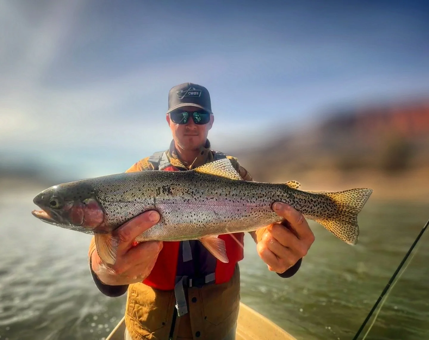 @thegurz970 is on fire 🔥 🔥 🔥 From Chile 🇨🇱 to Arkansas to Colorado and beyond&hellip;💦 🎣 🐟 Fun as always and always a great day in the boat ~ Appreciate the support as always 🙏 @coloradowestslopeflyfishing - Thank You! @western.colorado @can