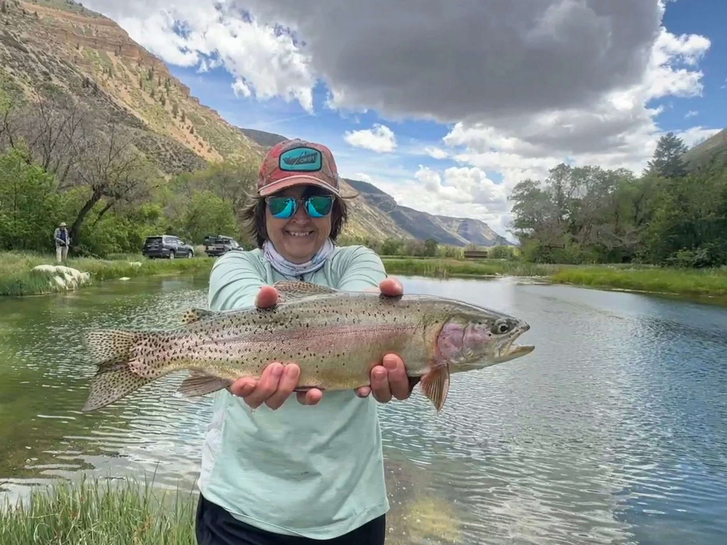 Some beautiful hookups, fish and views with @carlasherco &amp; @coloradowestslopeflyfishing What a fun day as always in great company at @brandedrockcanyon 🙏🪨 🙌🪝🐟⛰️ #cwsff #coloradowestslopeflyfishing #flyfishing #fishing #colorado @western.colo