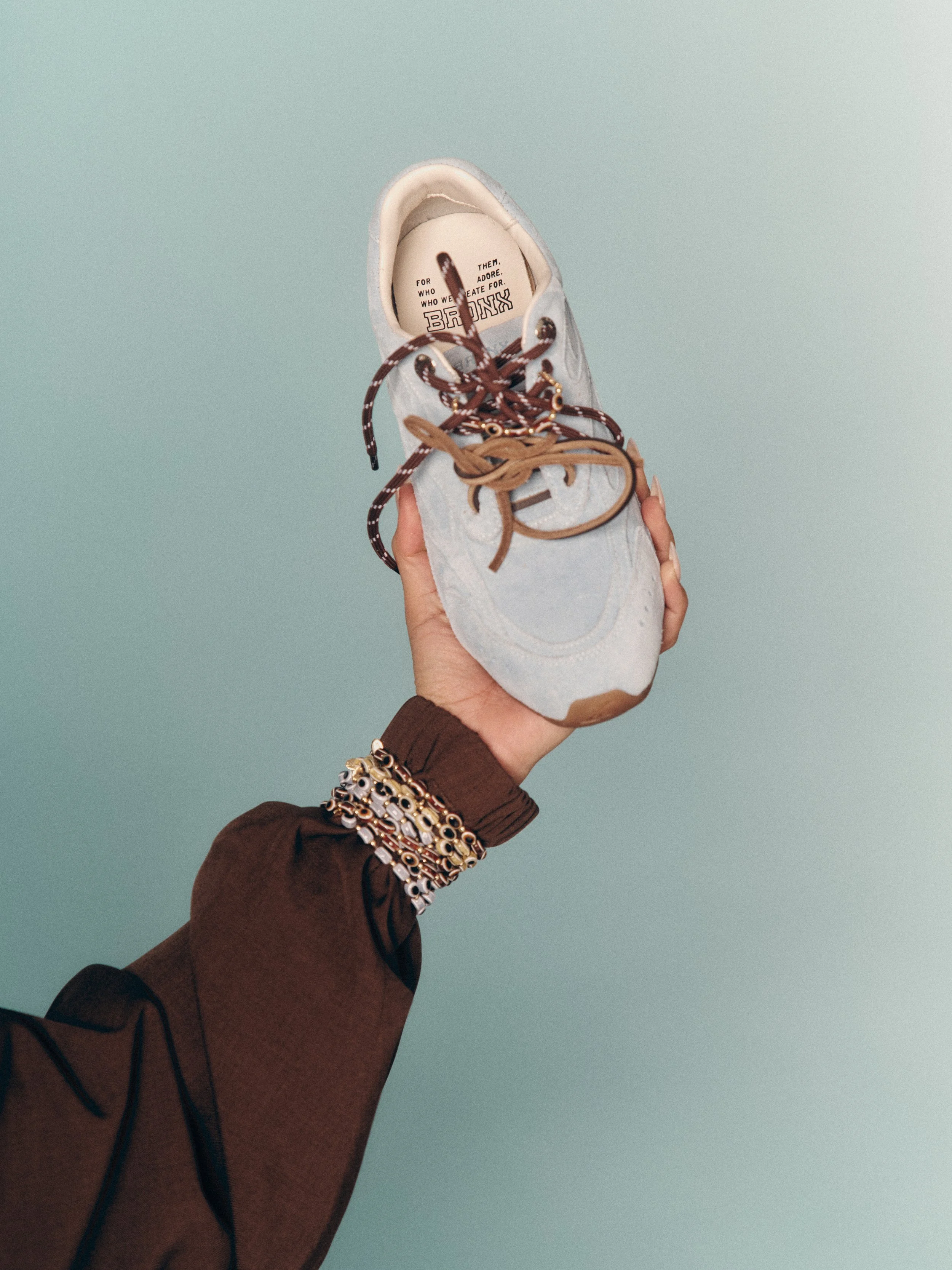 HOUSE OF TOR x FAVES2525.jpg