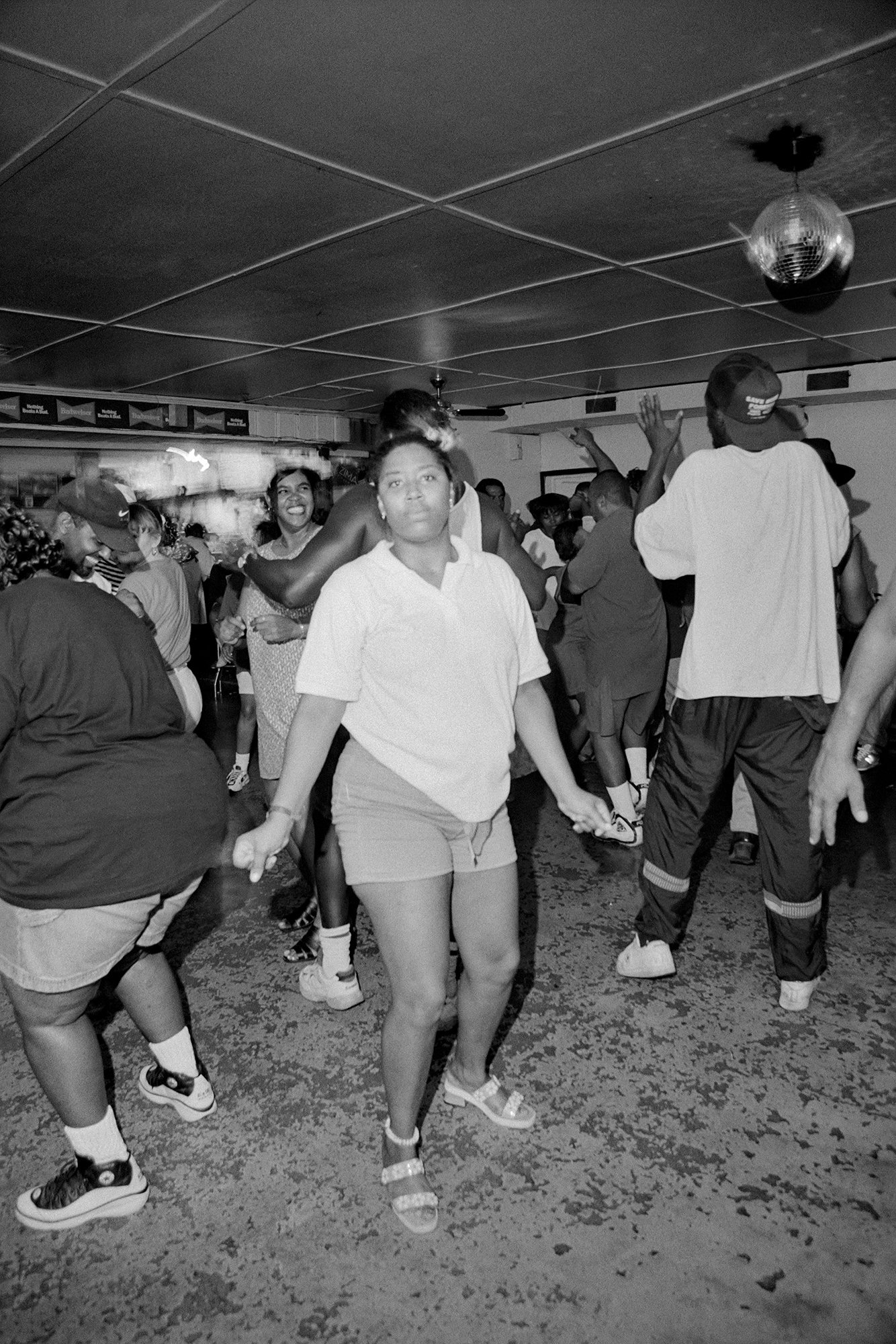 Patrons dancing, Proctor's Inn, Waldorf, Maryland, 1997
