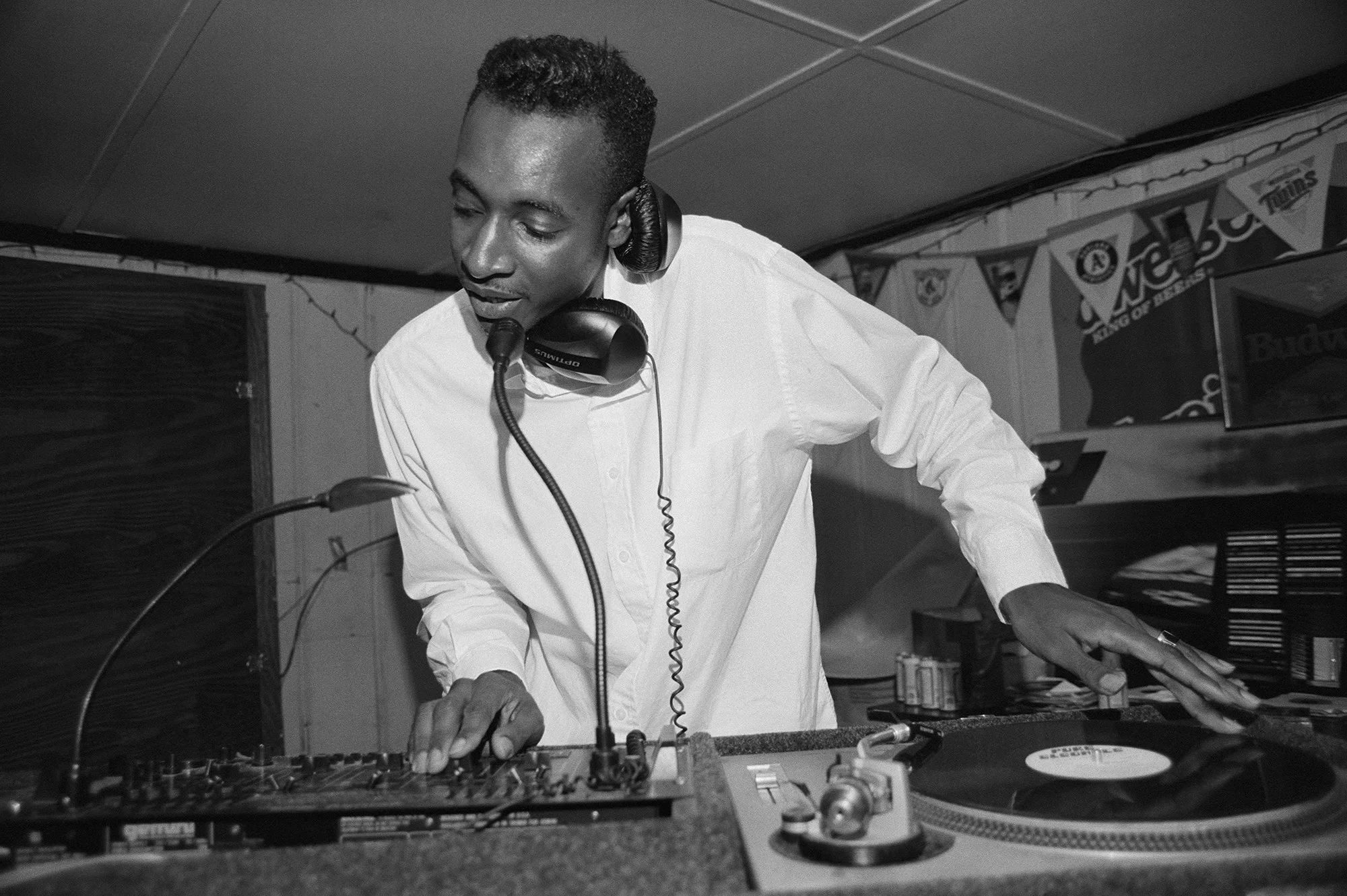 DJ, Proctor's Inn, Waldorf, Maryland, 1997