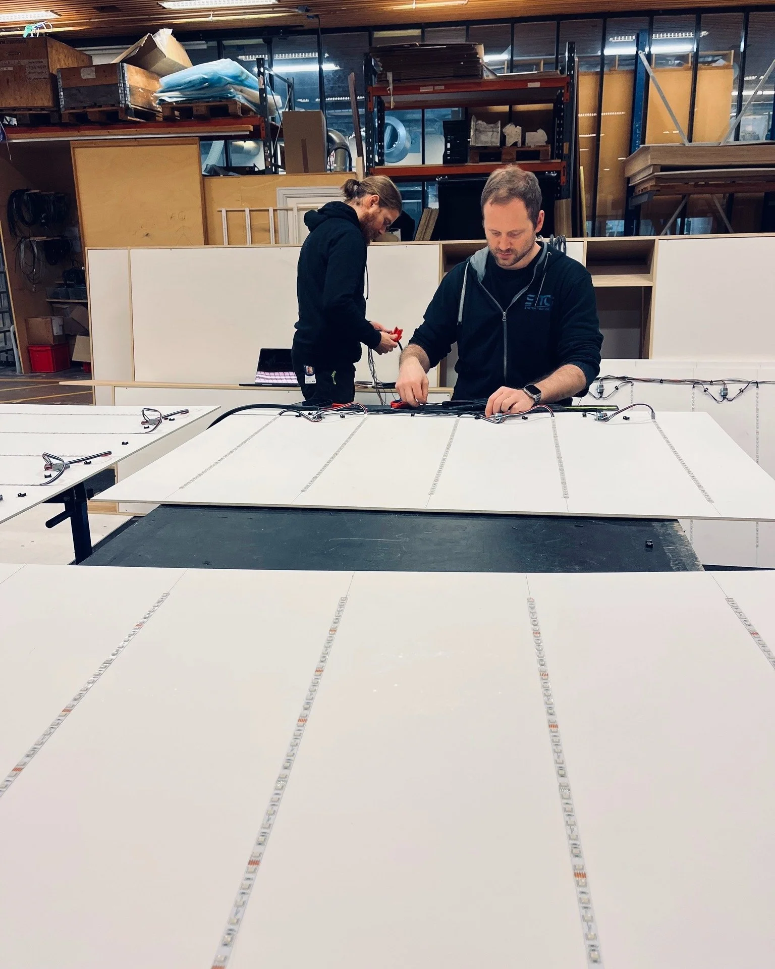 Week 50

A week of LEDtape integration at NRK for the most of us. So stoked to show you the studio for the Olympics when it&rsquo;s finished 🌟
Out and about for fitup of lamps teaming up with both CT and Spectre.
Nils has been busy in the workshop. 