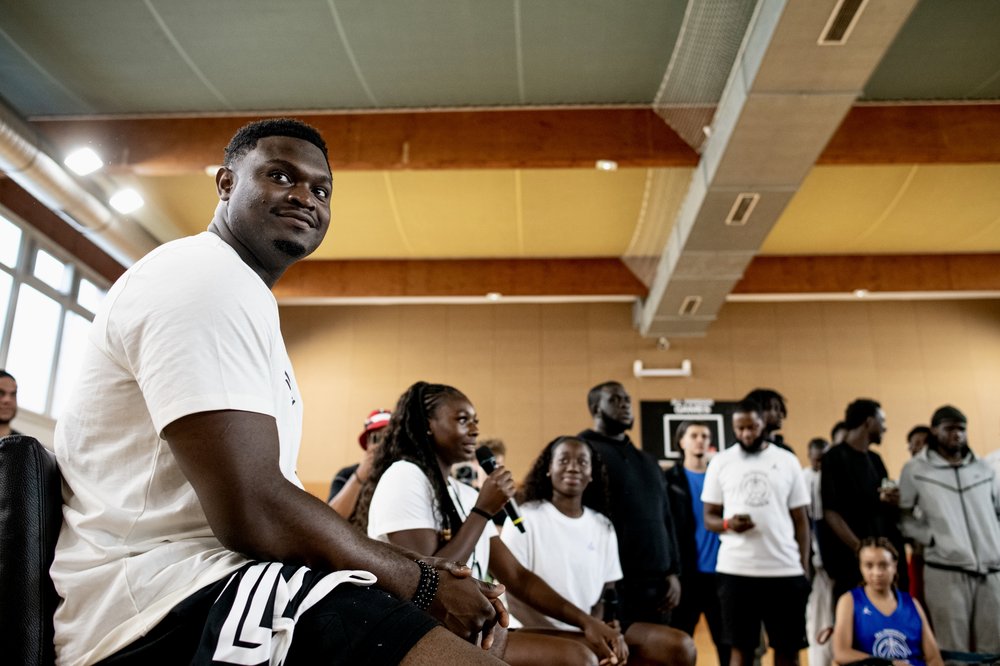 Minthe (center) leading the All Parisian Games discussion with Zion Williamson. Photo Credit Fx Rougeot for All Parisian Games.