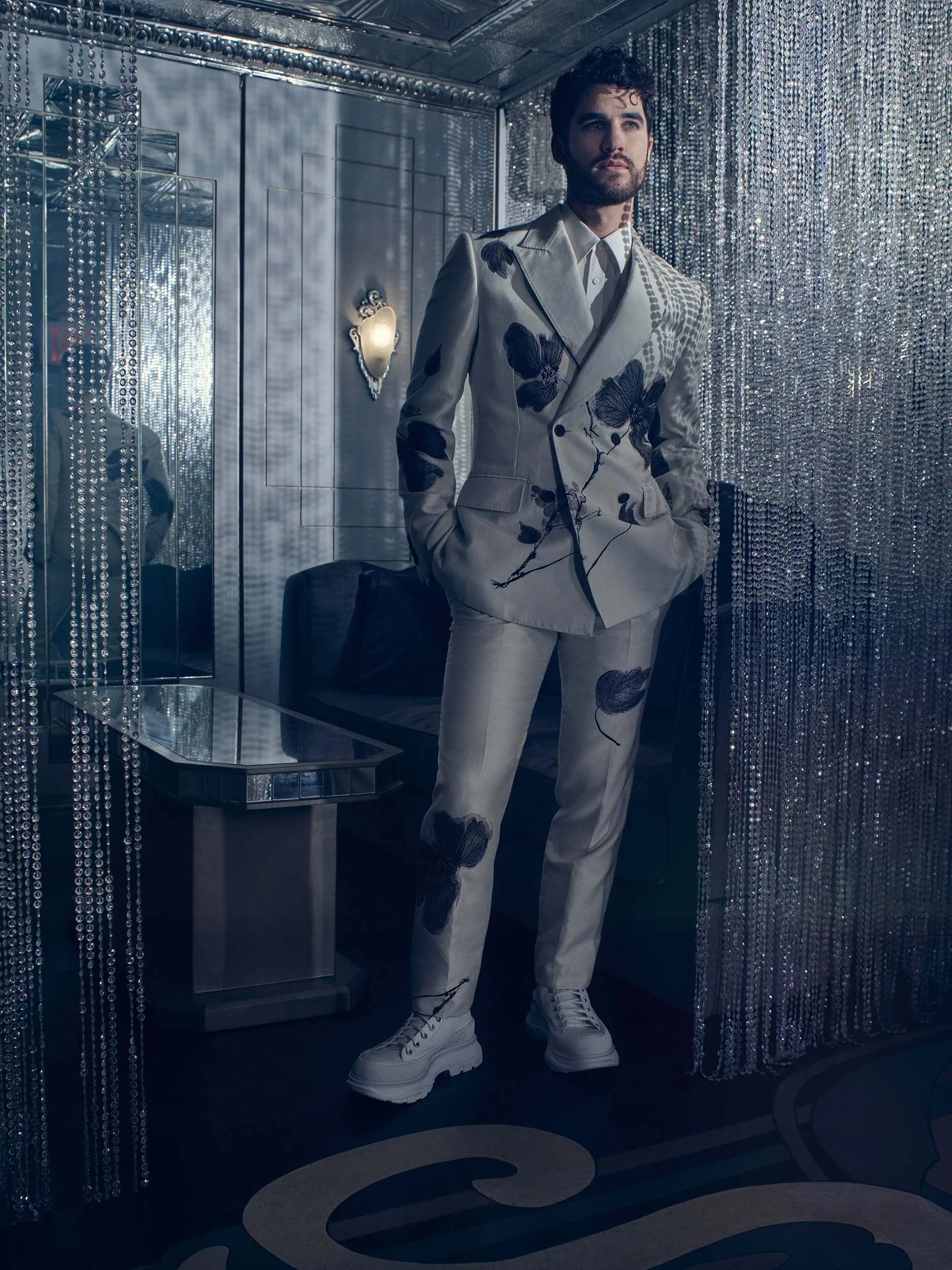 darren-criss-magazine-fashion-celebrity-portrait-07.JPG