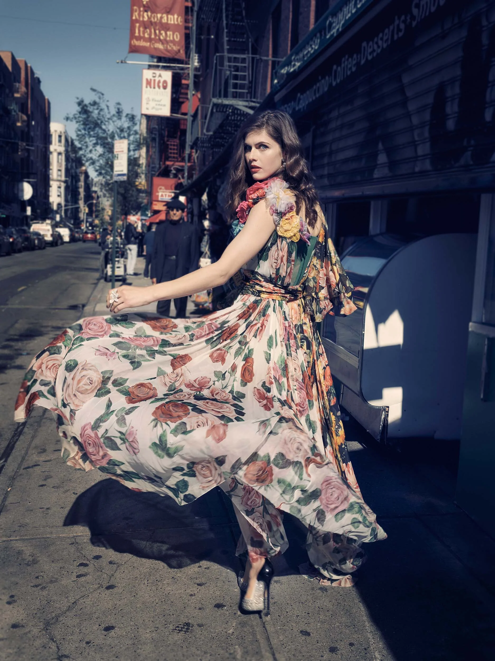 alexandra-daddario-magazine-fashion-celebrity-portrait-05.JPG