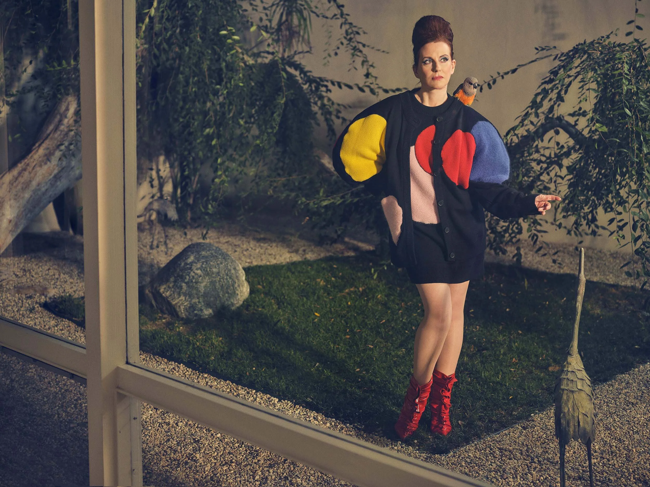 megan-mullally-magazine-fashion-celebrity-portrait-09.JPG