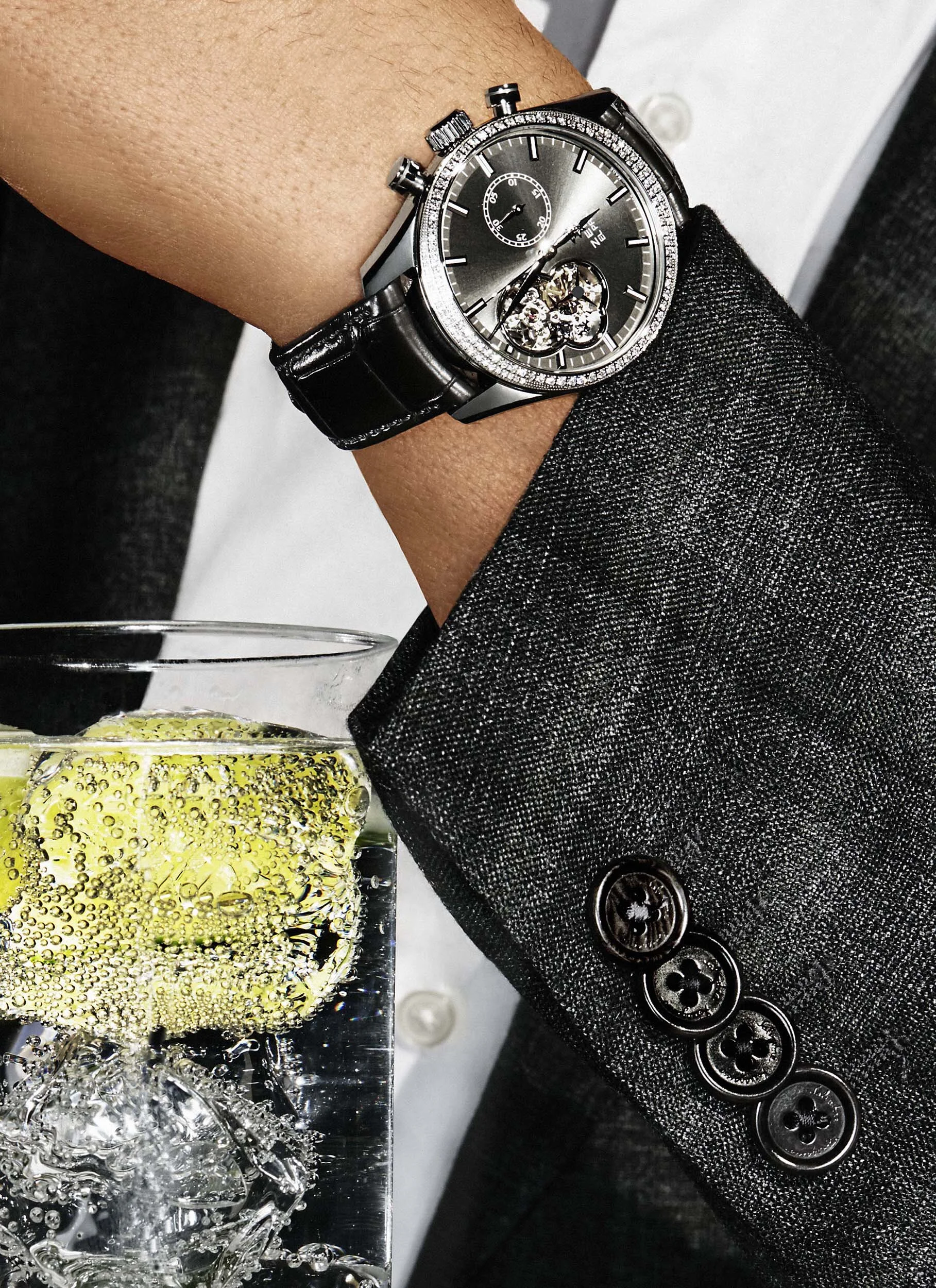 fine-jewelry-watches-editorial-advertorial-magazine-photography-set-design-50.JPG