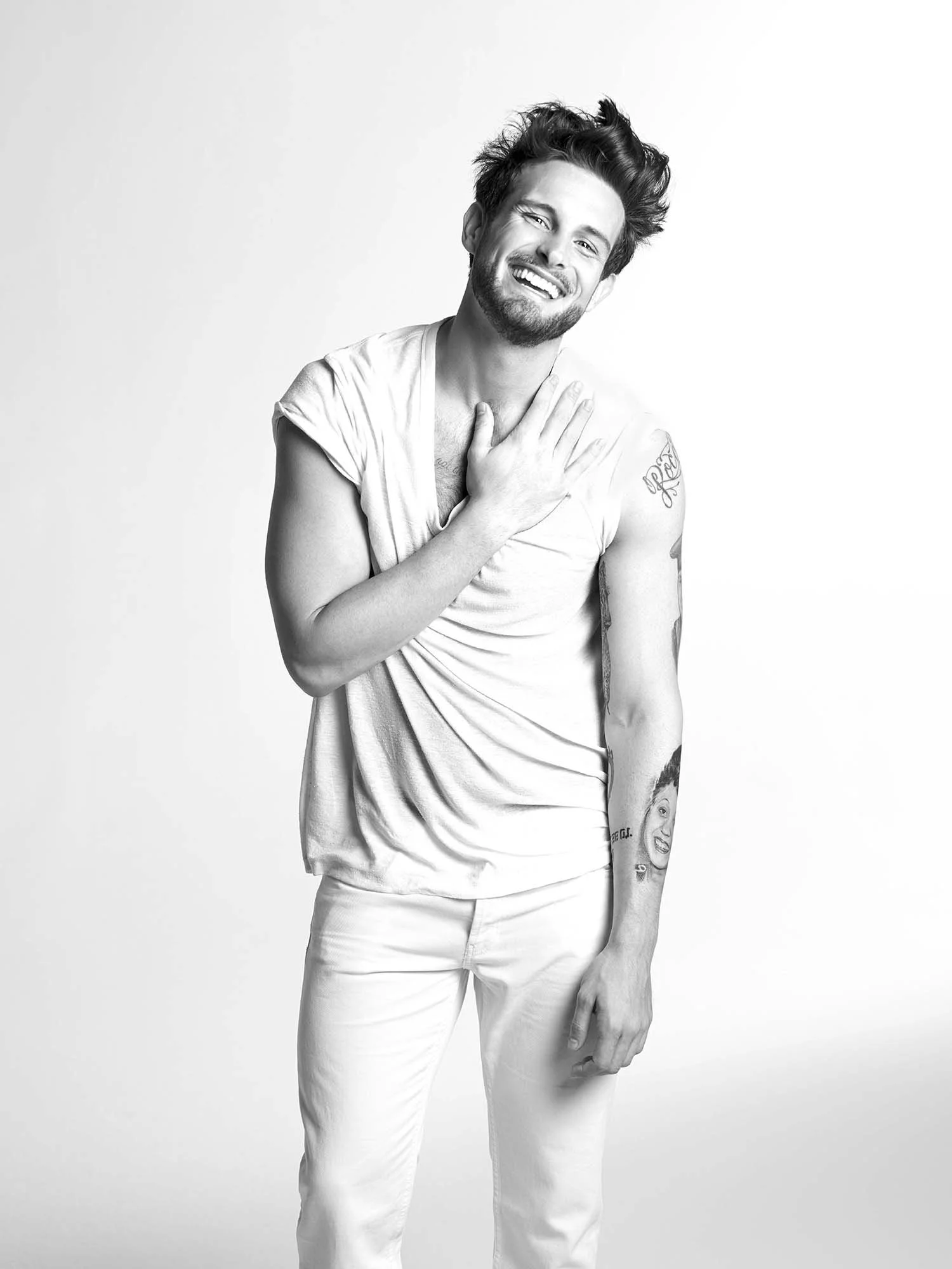 nico-tortorella-pride-lgbtq-magazine-portrait-editorial-94.JPG