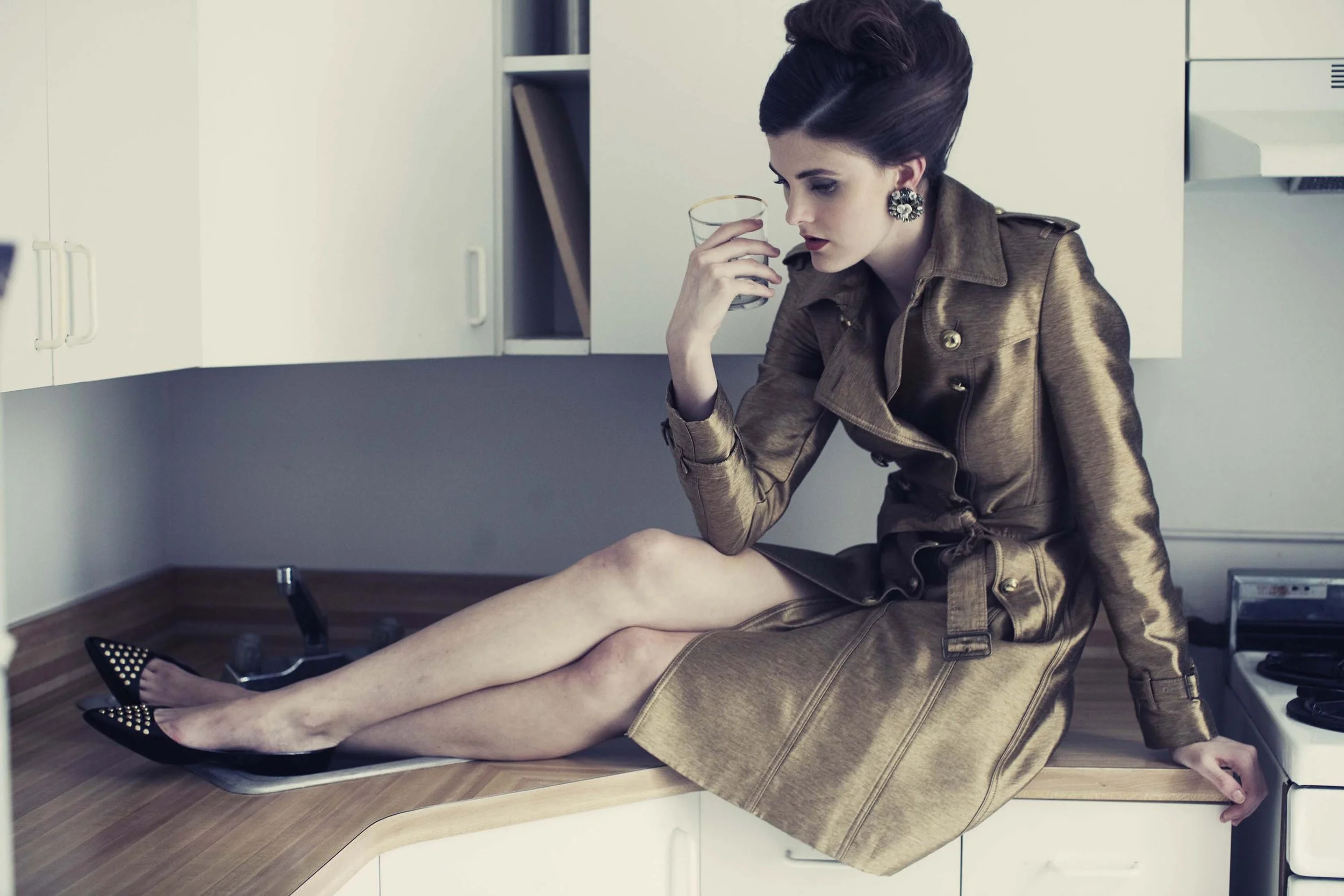 audrey-hepburm-inspired-fashion-breakfast-at-tiffanys-magazine-editorial-120.JPG