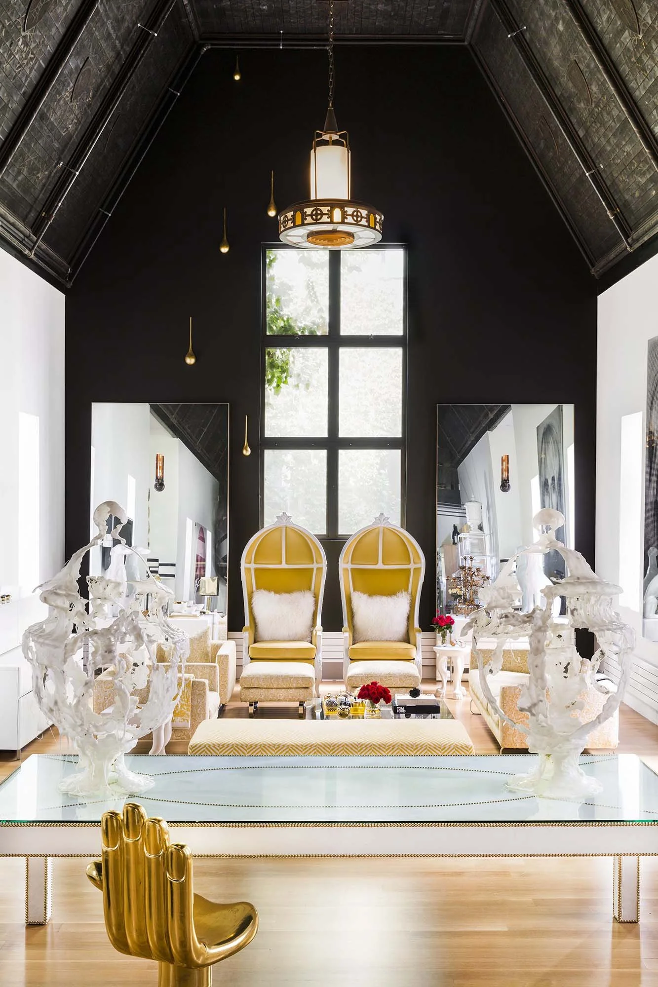 lucinda-loya-design-new-york--real-estate-luxury-magazine-33.JPG