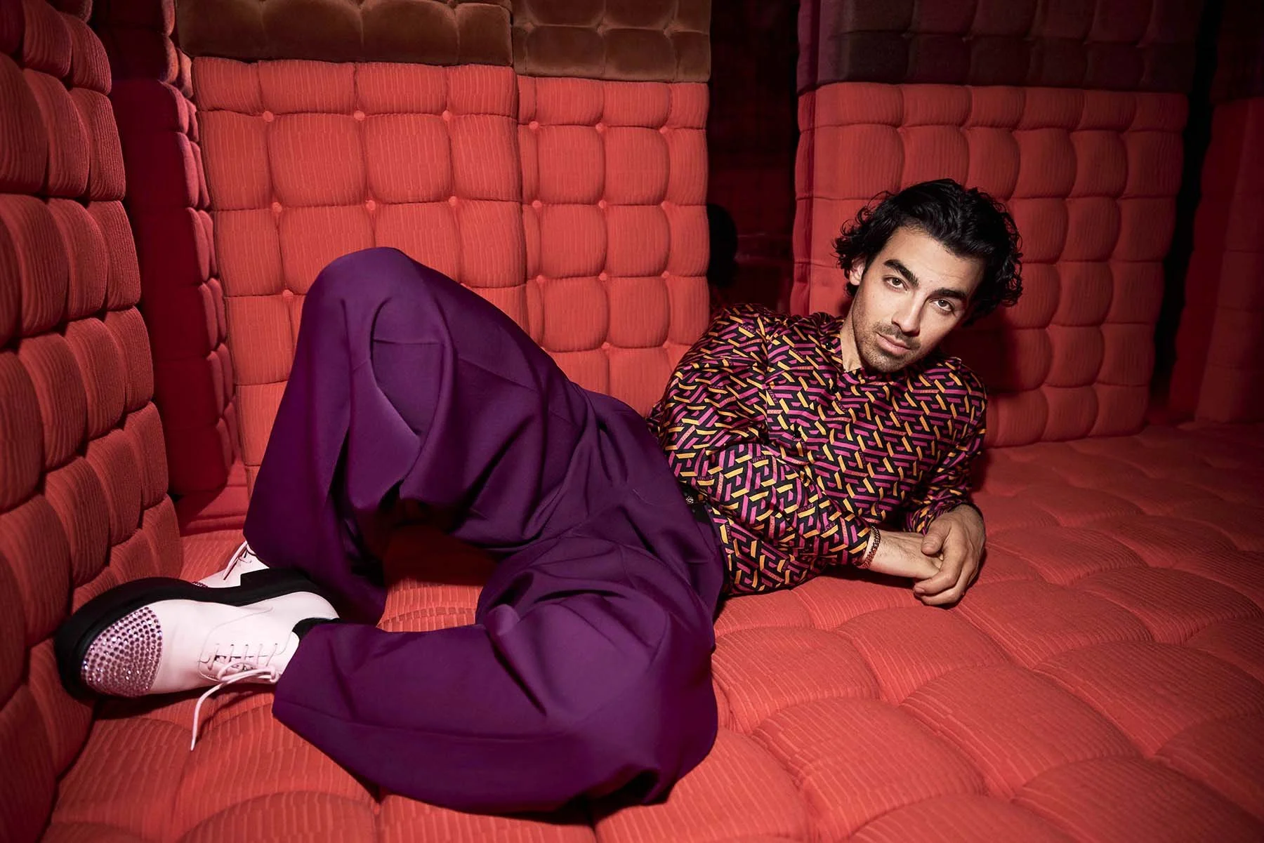 Joe-Jonas-Magazine-Cover-Shoot-Celebrity-Fashion-07.JPG