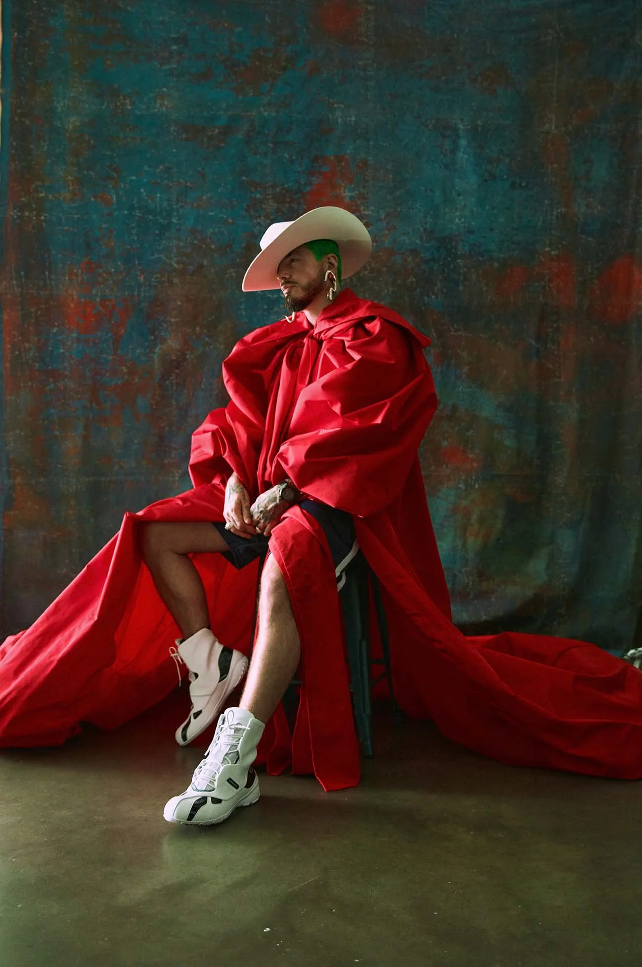 j-balvin-magazine-cover-photo-shoot-fashion-06.JPG