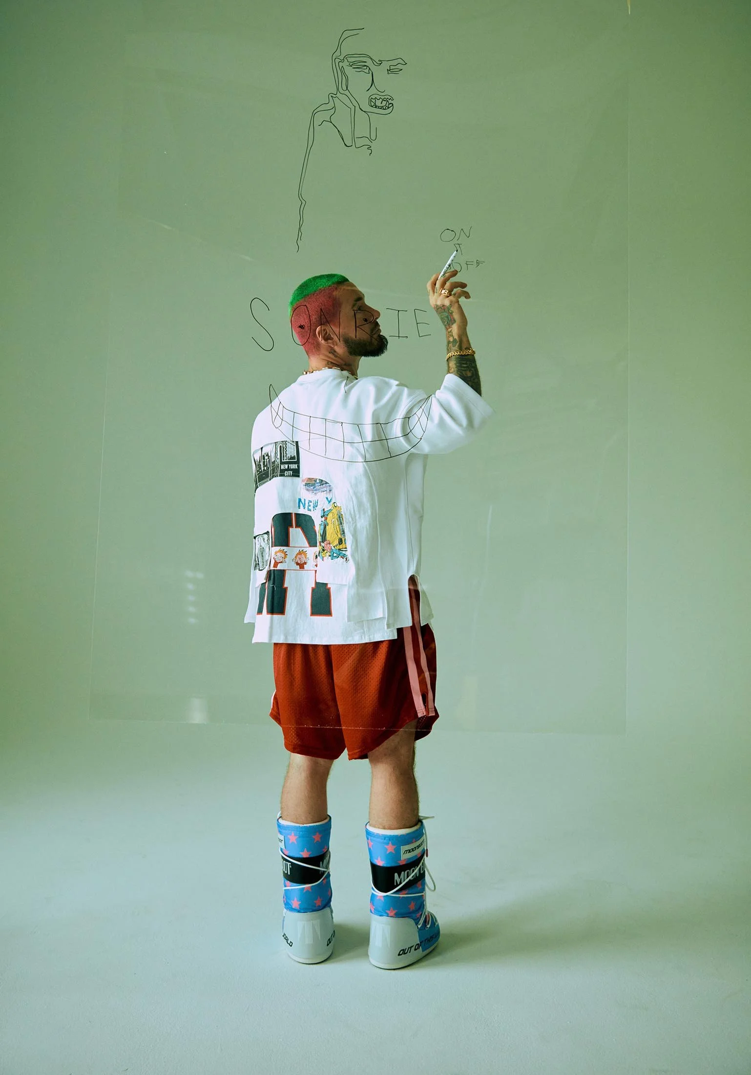 j-balvin-magazine-cover-photo-shoot-fashion-13.JPG