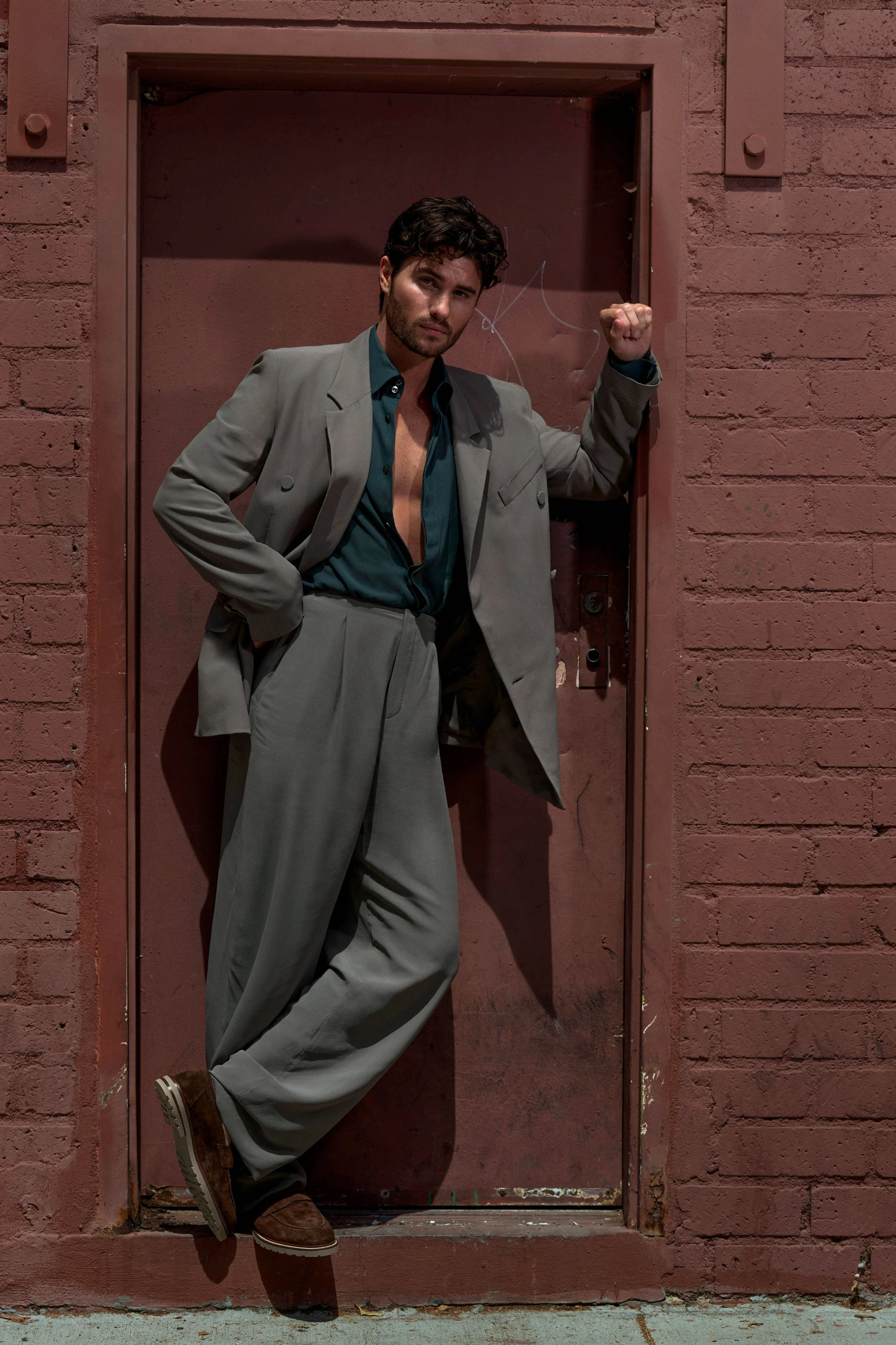 Chase-Stokes-Alexa-Magazine-02.jpg