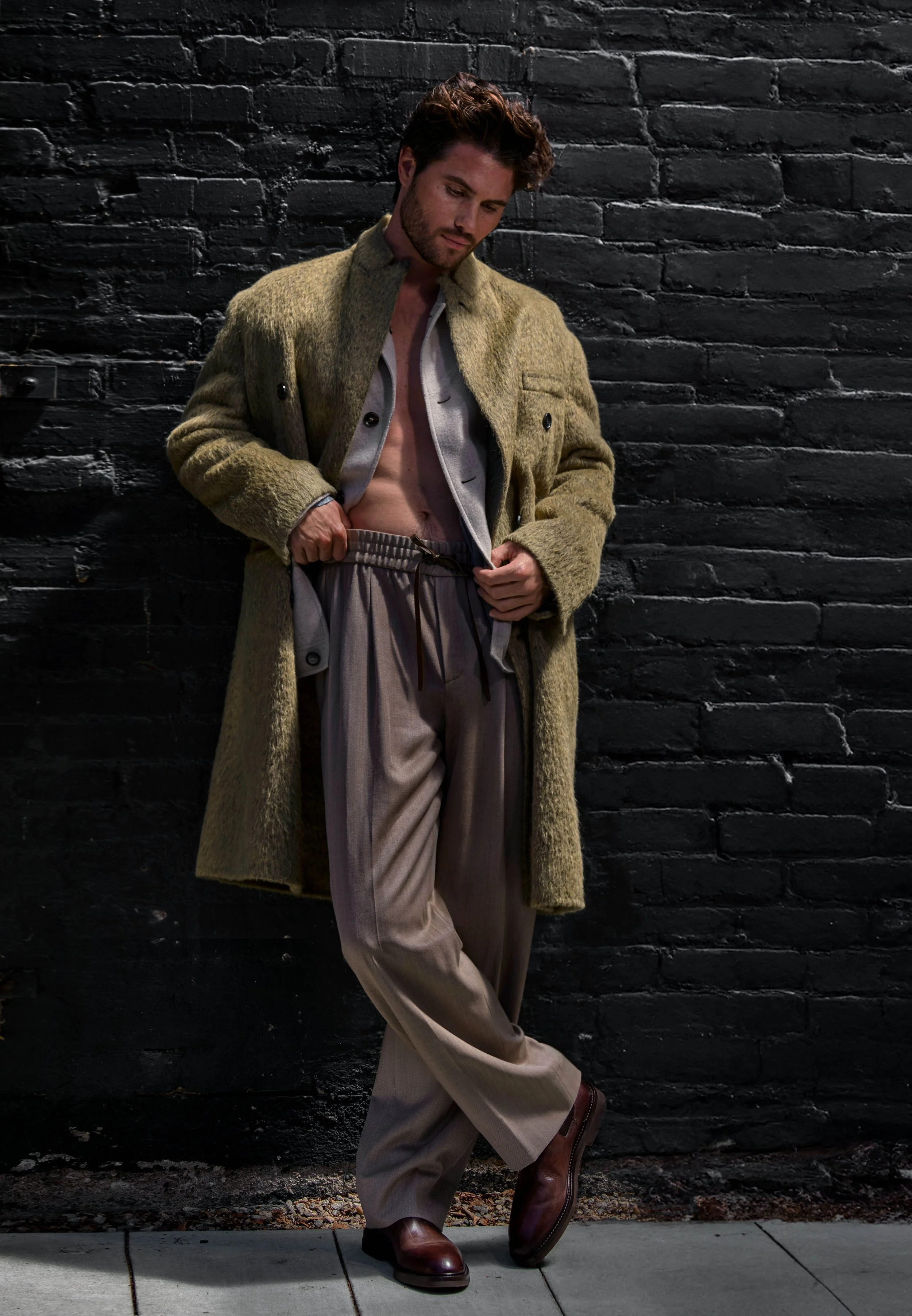 Chase-Stokes-Alexa-Magazine-04.jpg