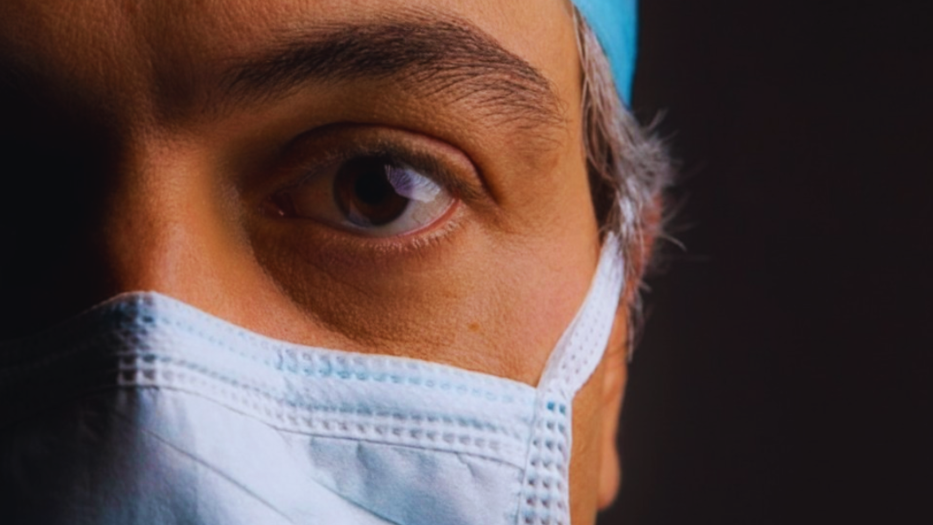 [GQ] Como funciona a cirurgia plástica favorita dos homens, que retira flacidez das pálpebras