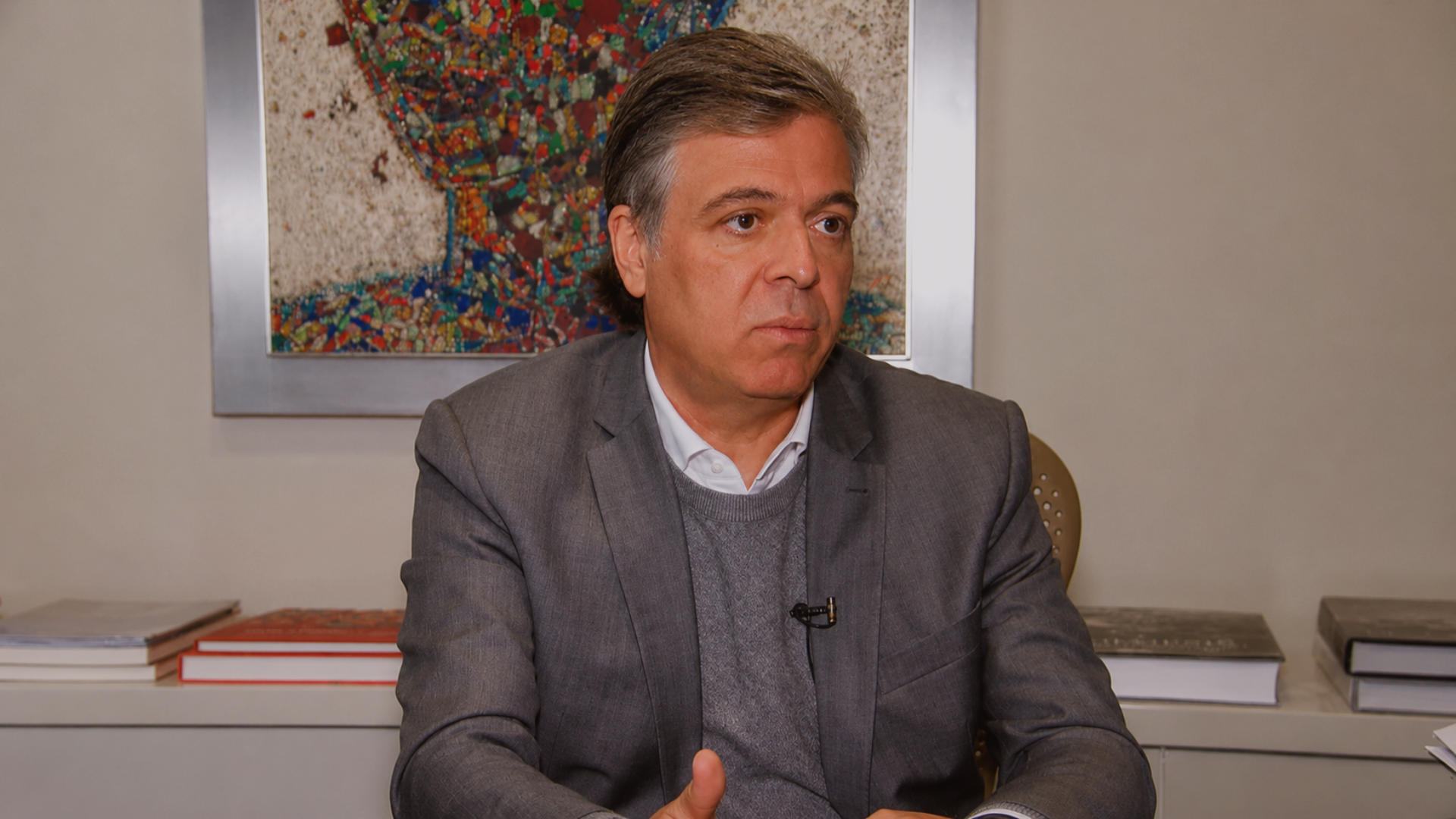 [JORNAL DA RECORD] Uso da substância PMMA está proibida para fins estéticos no Brasil